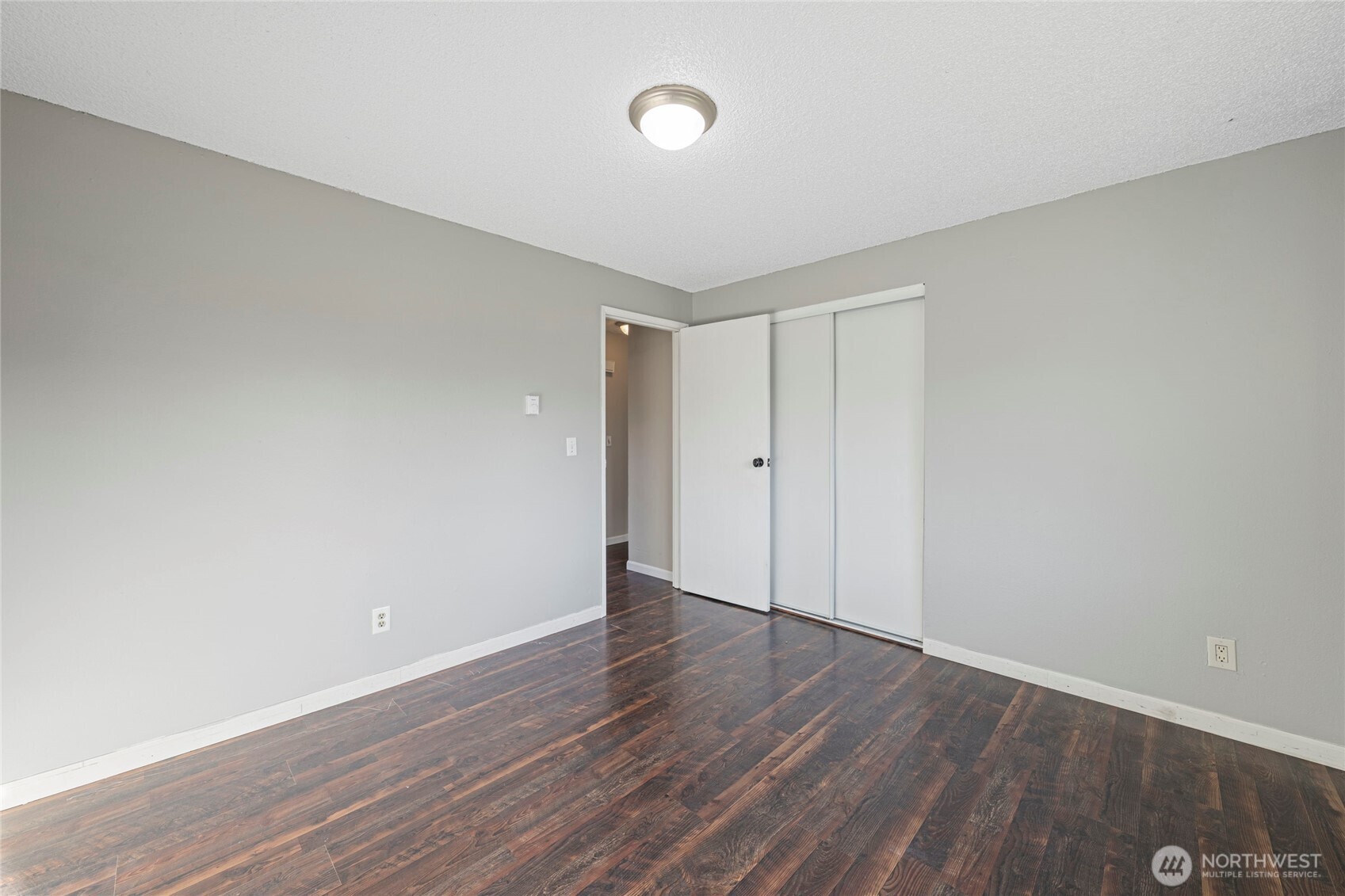 Auburn, Washington, 98001, United States, ,Residential,For Sale,1992028