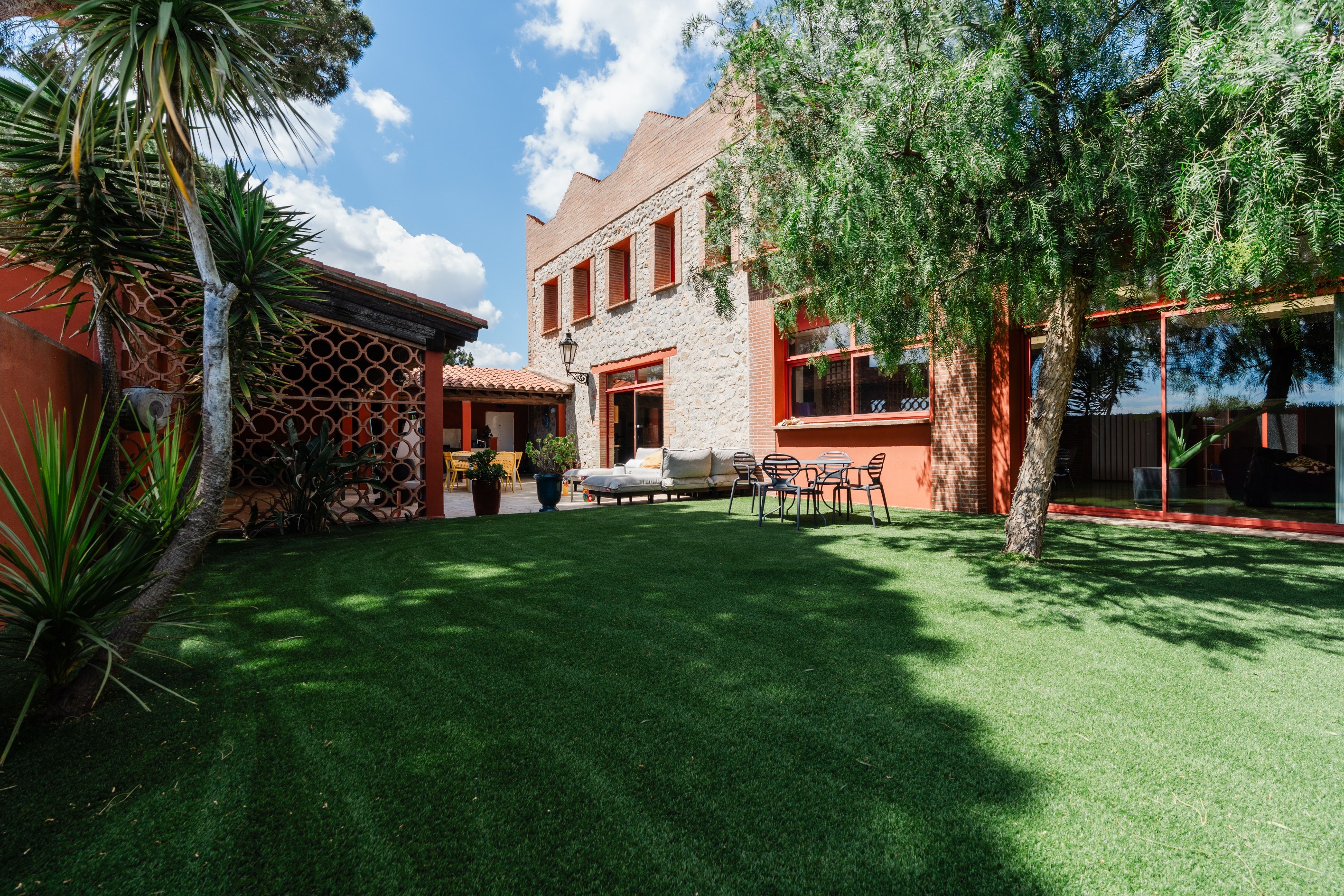  680m² of REFINEMENT & EXCEPTIONAL VOLUMES, just 6 minutes from the beach - 物件實景