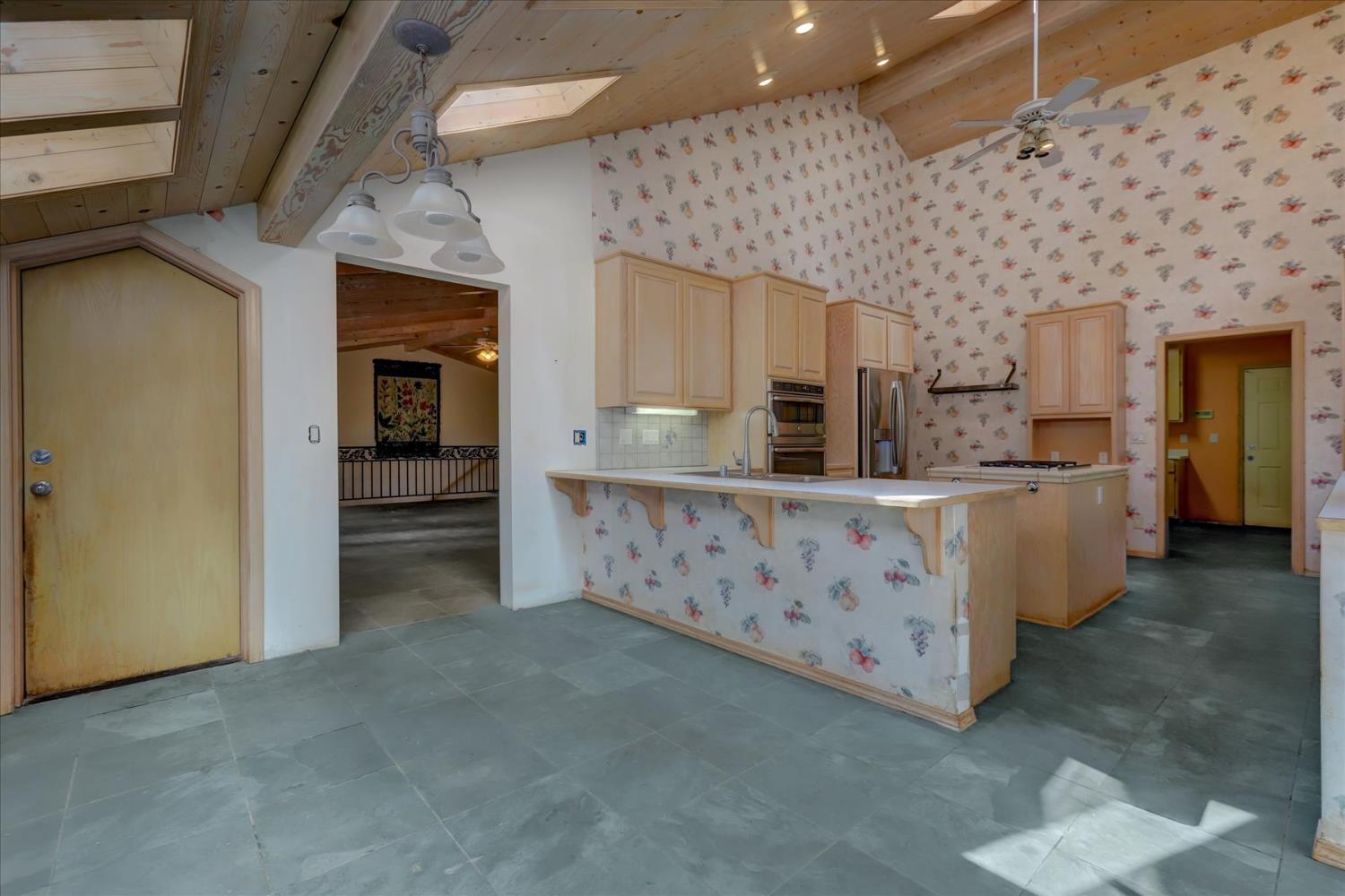 Nevada City, California, 95959, United States, 3 Bedrooms Bedrooms, ,4 BathroomsBathrooms,Residential,For Sale,1977718