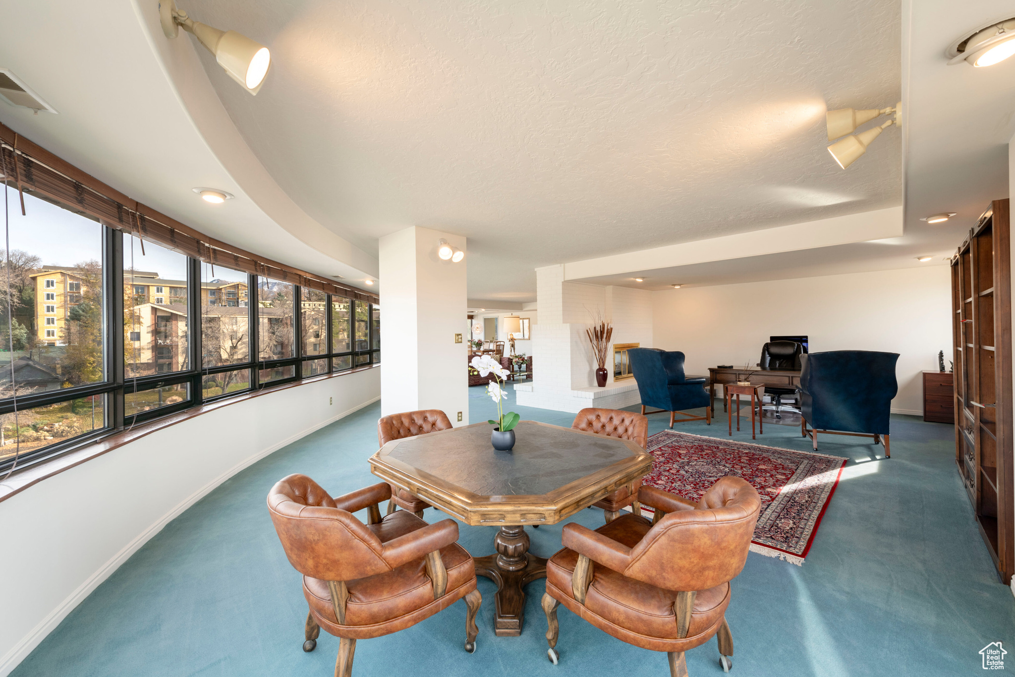 426 S 1000 E Unit 600, Salt Lake City, Utah, 84102, United States, 2 Bedrooms Bedrooms, ,1 BathroomBathrooms,Residential,For Sale,426 S 1000 E Unit 600,1672030