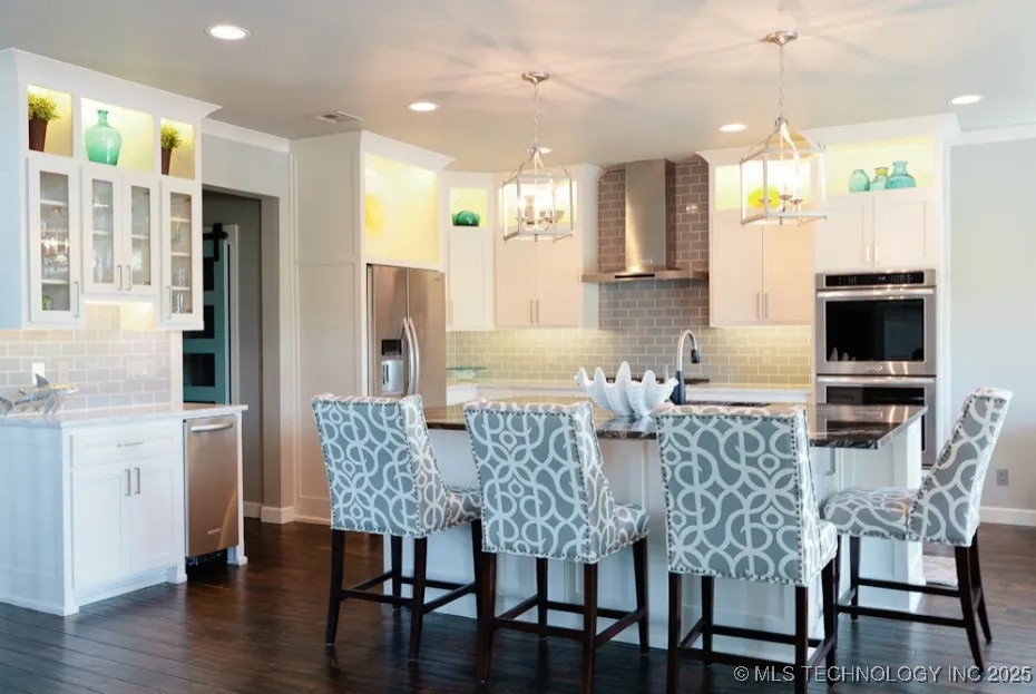 Sapulpa, Oklahoma, 74066, United States, 3 Bedrooms Bedrooms, ,3 BathroomsBathrooms,Residential,For Sale,1987728