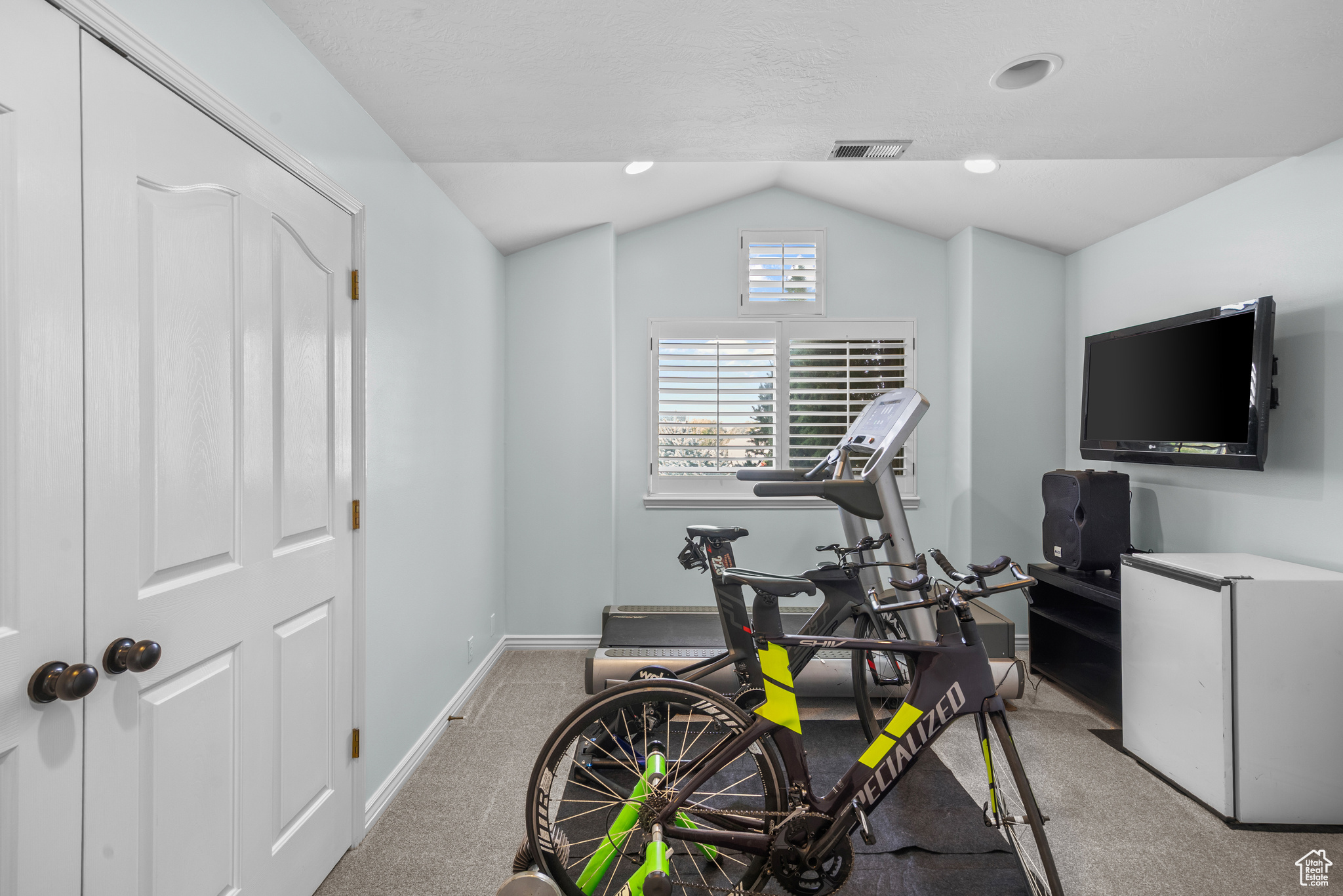 Riverton, Utah, 84065, United States, 6 Bedrooms Bedrooms, ,4 BathroomsBathrooms,Residential,For Sale,1983614