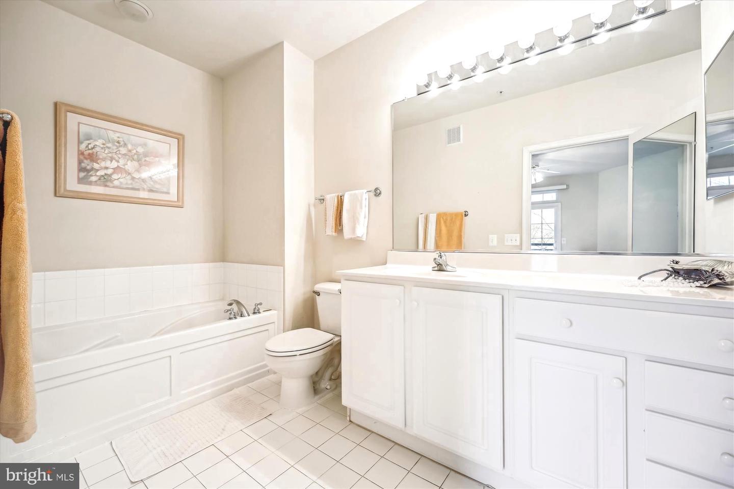 Rockville, Maryland, 20850, United States, 2 Bedrooms Bedrooms, ,2 BathroomsBathrooms,Residential,For Sale,1859700
