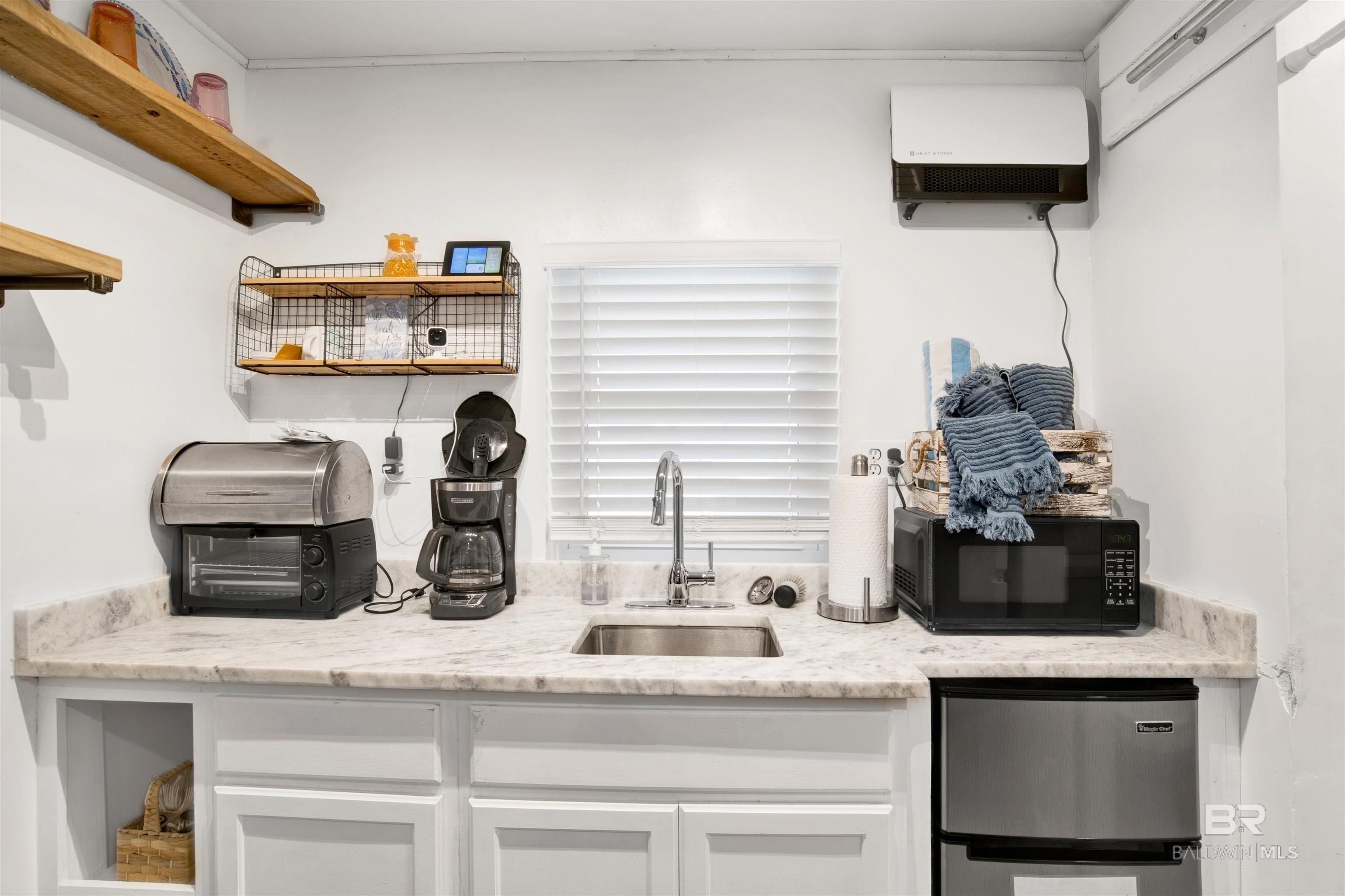 Gulf Shores, Alabama, 36542, United States, 4 Bedrooms Bedrooms, ,3 BathroomsBathrooms,Residential,For Sale,2034151