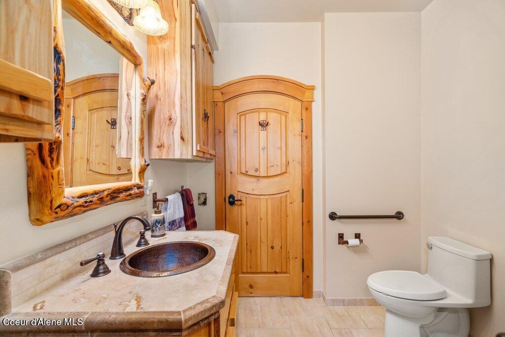 Coeur d'Alene, Idaho, 83814, United States, 4 Bedrooms Bedrooms, ,3 BathroomsBathrooms,Residential,For Sale,1981796