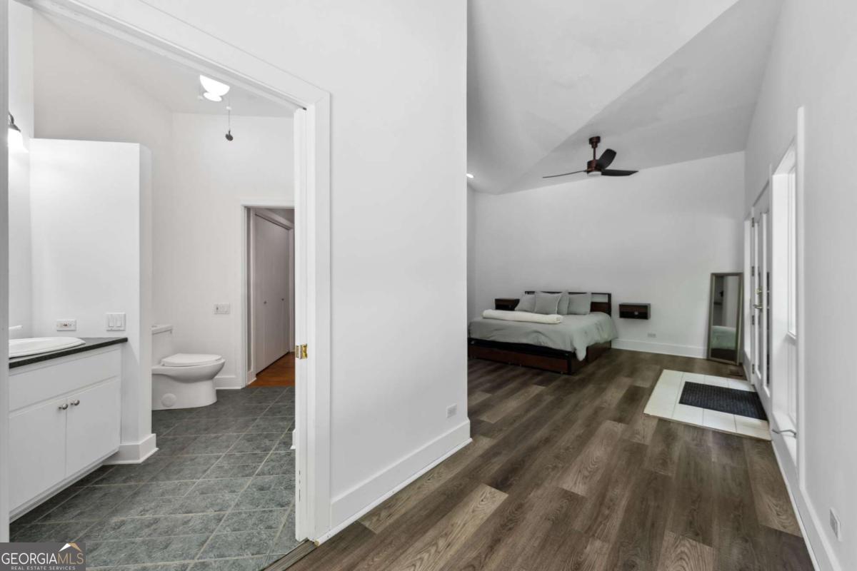 Ellijay, Georgia, 30540, United States, 5 Bedrooms Bedrooms, ,5 BathroomsBathrooms,Residential,For Sale,2016295