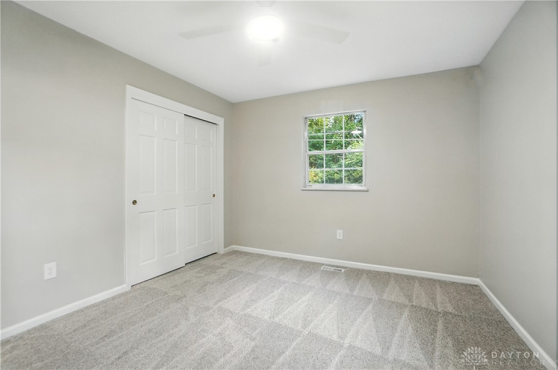 Kettering, Ohio, 45440, United States, 6 Bedrooms Bedrooms, ,3 BathroomsBathrooms,Residential,For Sale,1913800