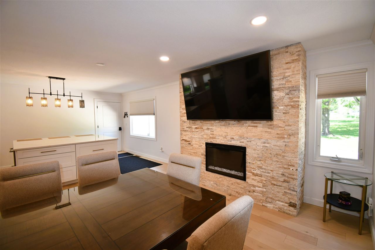 Alanson, Michigan, 49706, United States, 5 Bedrooms Bedrooms, ,3 BathroomsBathrooms,Residential,For Sale,1876087