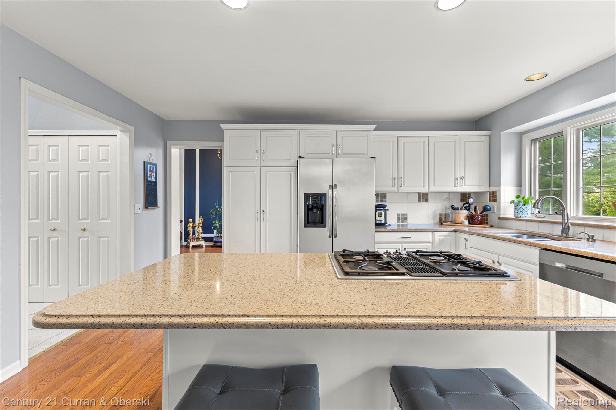 Canton Charter Township, Michigan, 48188, United States, 4 Bedrooms Bedrooms, ,4 BathroomsBathrooms,Residential,For Sale,2049400