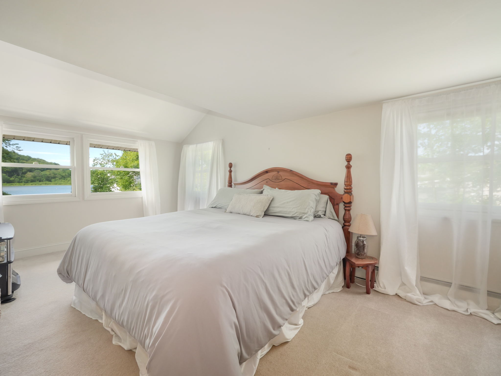 Frankford Twp, New Jersey, 07826, United States, 9 Bedrooms Bedrooms, ,2 BathroomsBathrooms,Residential,For Sale,1887211