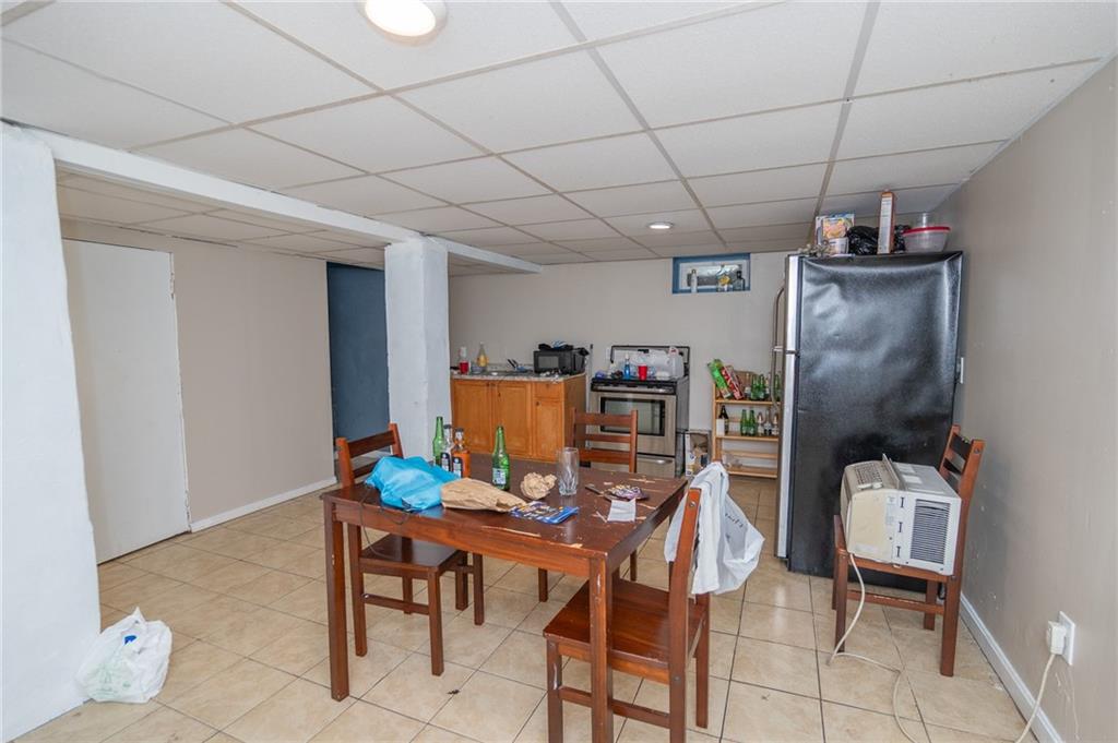 Providence, Rhode Island, 02907, United States, 9 Bedrooms Bedrooms, ,3 BathroomsBathrooms,Residential,For Sale,1931213