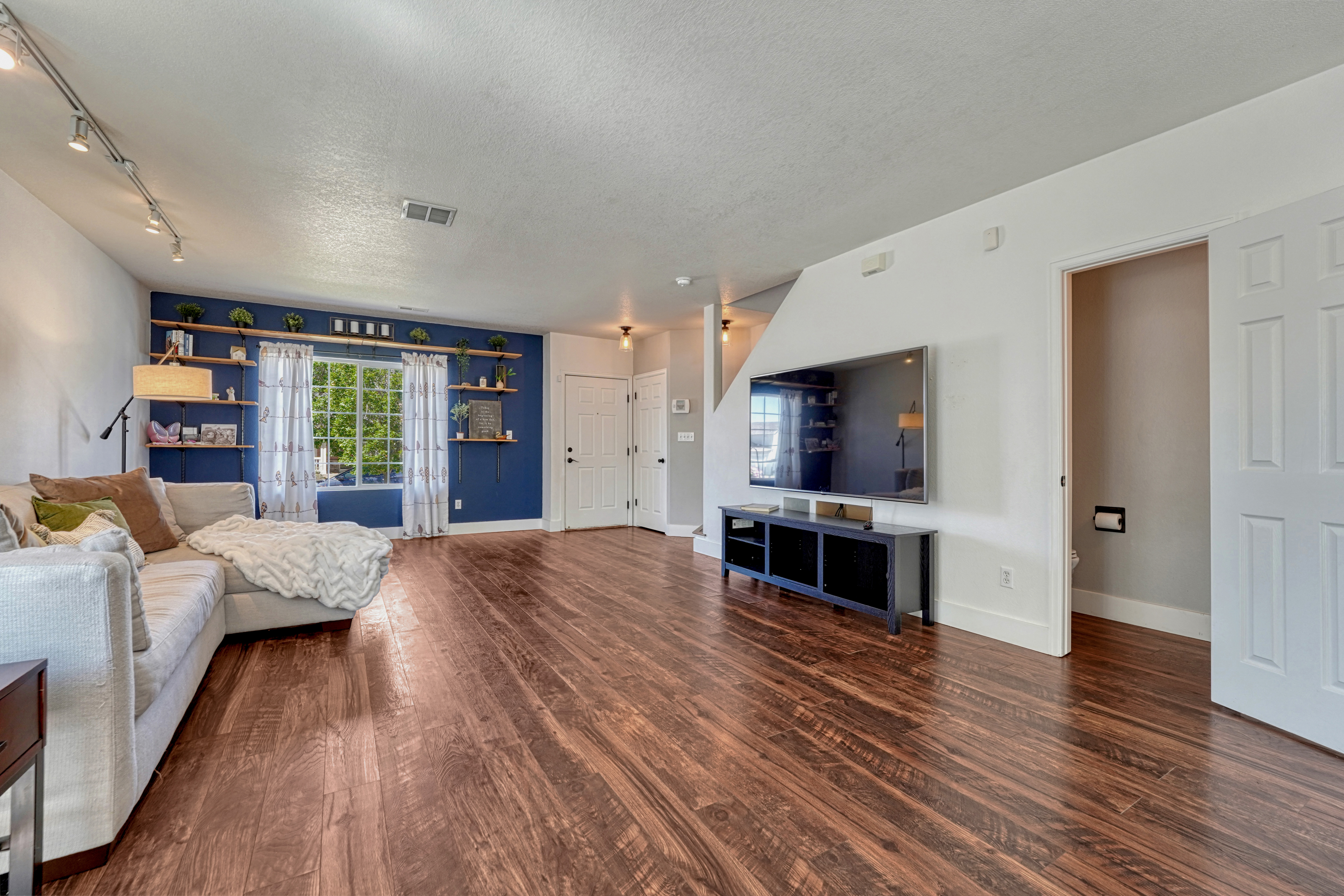  6201 Scottsbluff Drive, Colorado Springs, CO, 80923 - 物件實景