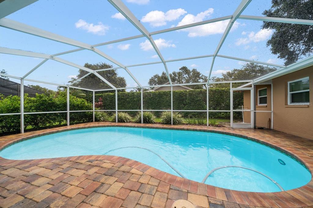 Clearwater, Florida, 33761, United States, 5 Bedrooms Bedrooms, ,3 BathroomsBathrooms,Residential,For Sale,1919685