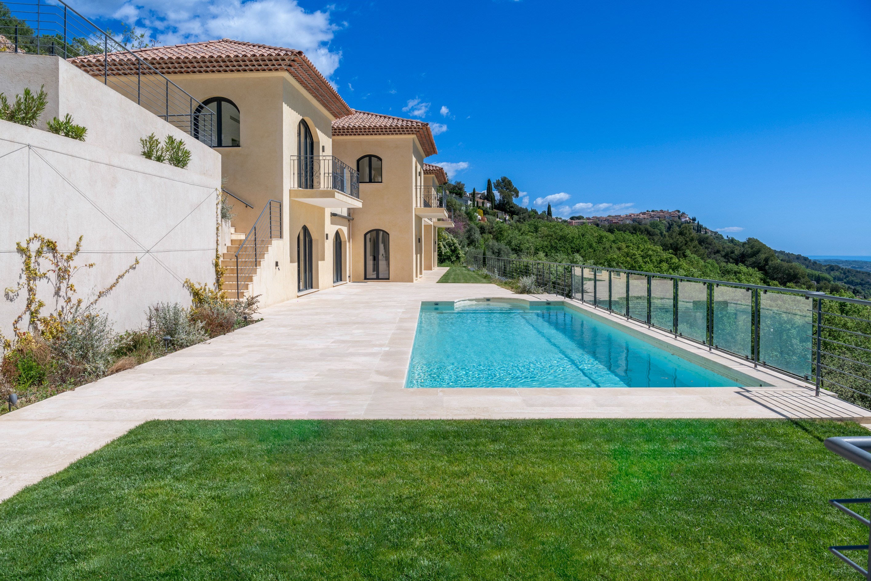  Contemporary villa with panoramic sea, lake and Estérel views in Spéracedes - 物件實景