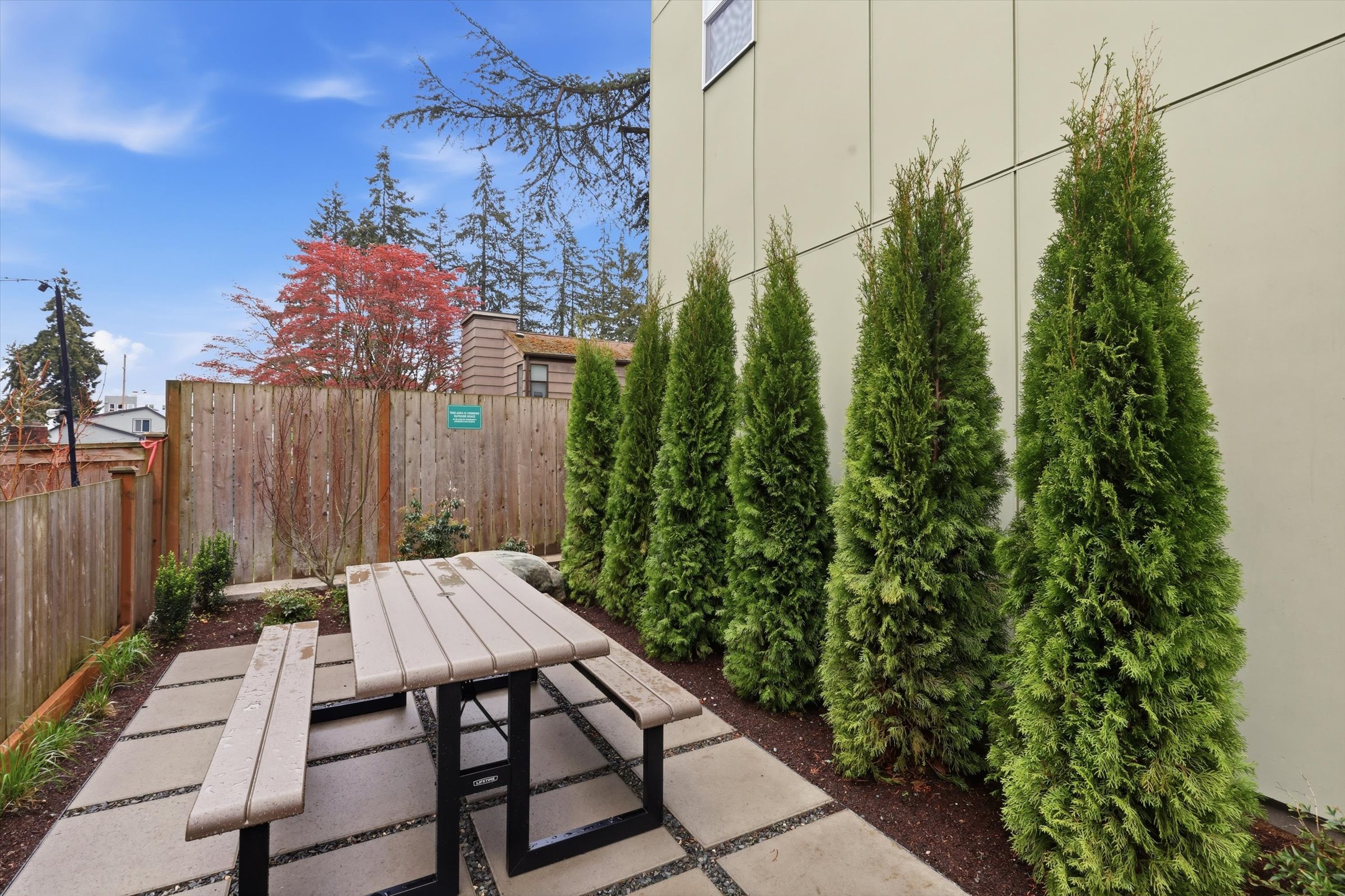  14608 Corliss Ave N Unit #B, Shoreline, WA 98133 - 物件實景
