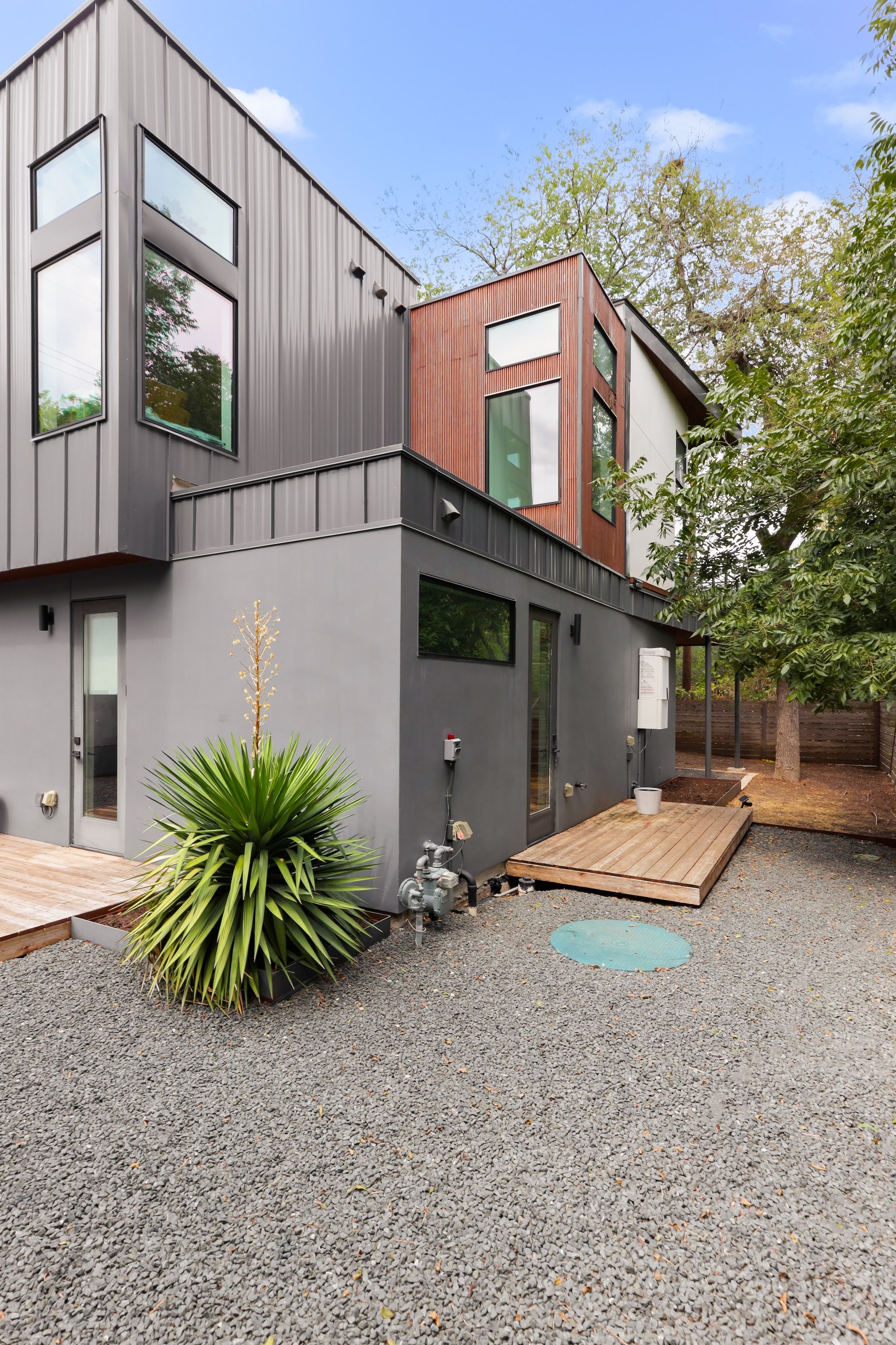  Modern Home, Prime Location - 物件實景
