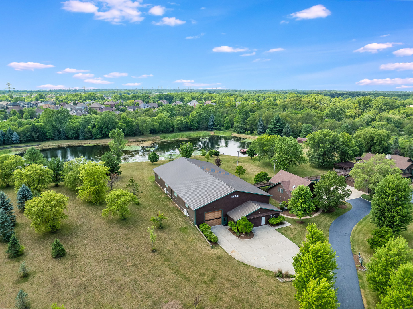 Frankfort, Illinois, 60423, United States, 8 Bedrooms Bedrooms, ,7 BathroomsBathrooms,Residential,For Sale,1911769