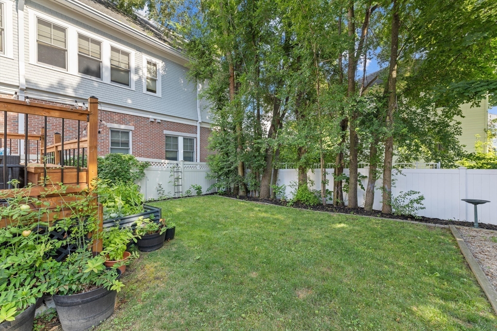 Swampscott, Massachusetts, 01907, United States, 3 Bedrooms Bedrooms, ,2 BathroomsBathrooms,Residential,For Sale,1979300