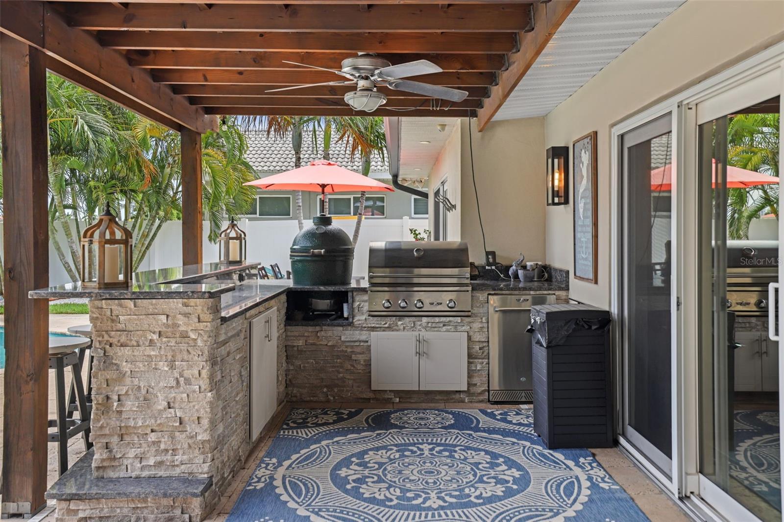 St. Petersburg, Florida, 33707, United States, 3 Bedrooms Bedrooms, ,2 BathroomsBathrooms,Residential,For Sale,1978831