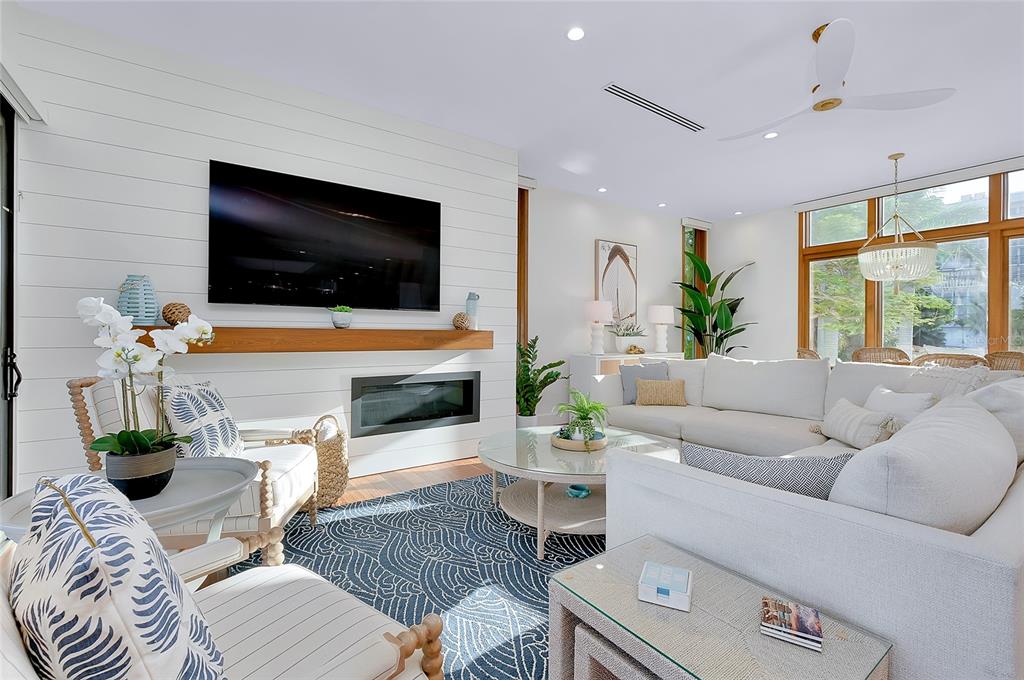 Sarasota, Florida, 34236, United States, 5 Bedrooms Bedrooms, ,6 BathroomsBathrooms,Residential,For Sale,1994803