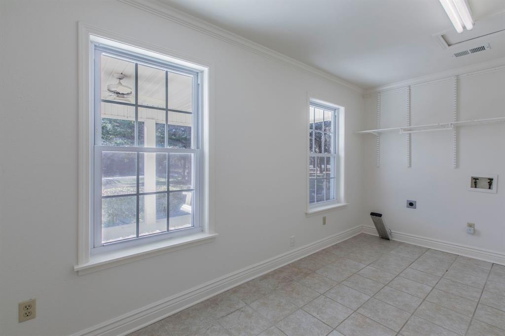 Ovilla, Texas, 75154, United States, 4 Bedrooms Bedrooms, ,4 BathroomsBathrooms,Residential,For Sale,2005791