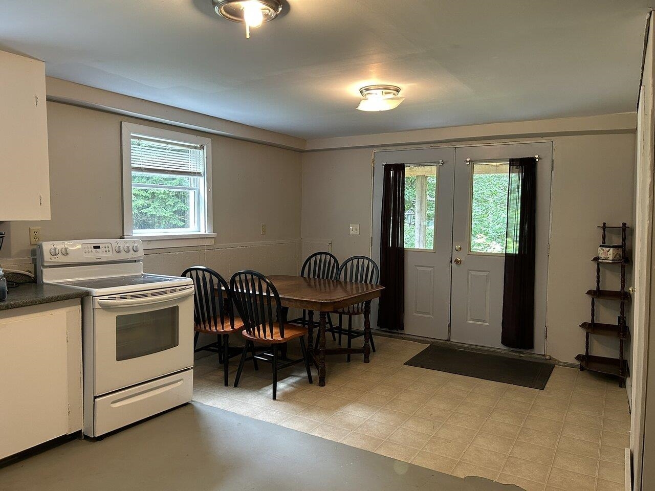 East Montpelier, Vermont, 05651, United States, 3 Bedrooms Bedrooms, ,1 BathroomBathrooms,Residential,For Sale,1882600