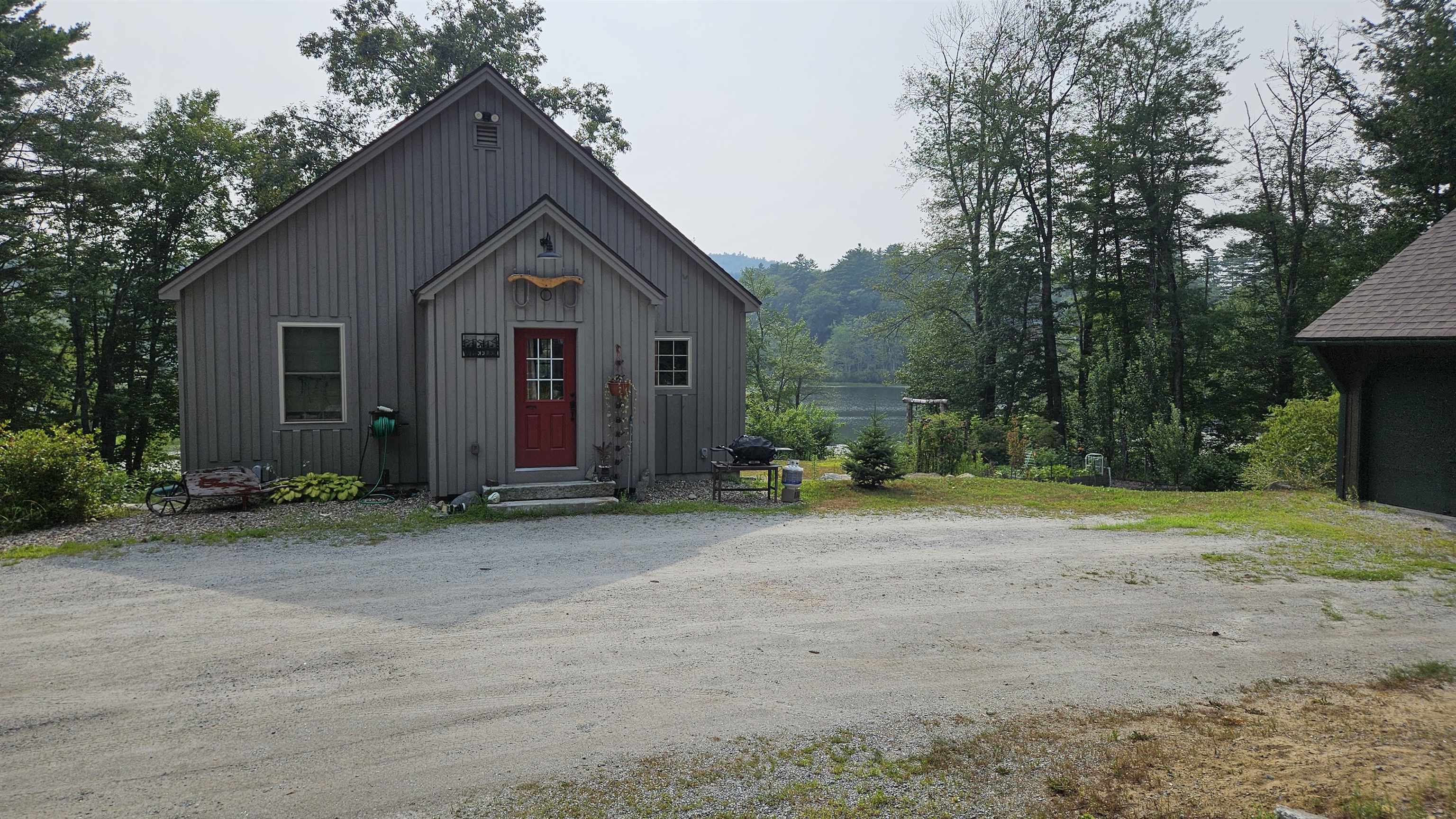 Bradford, New Hampshire, 03221, United States, 3 Bedrooms Bedrooms, ,2 BathroomsBathrooms,Residential,For Sale,1903604