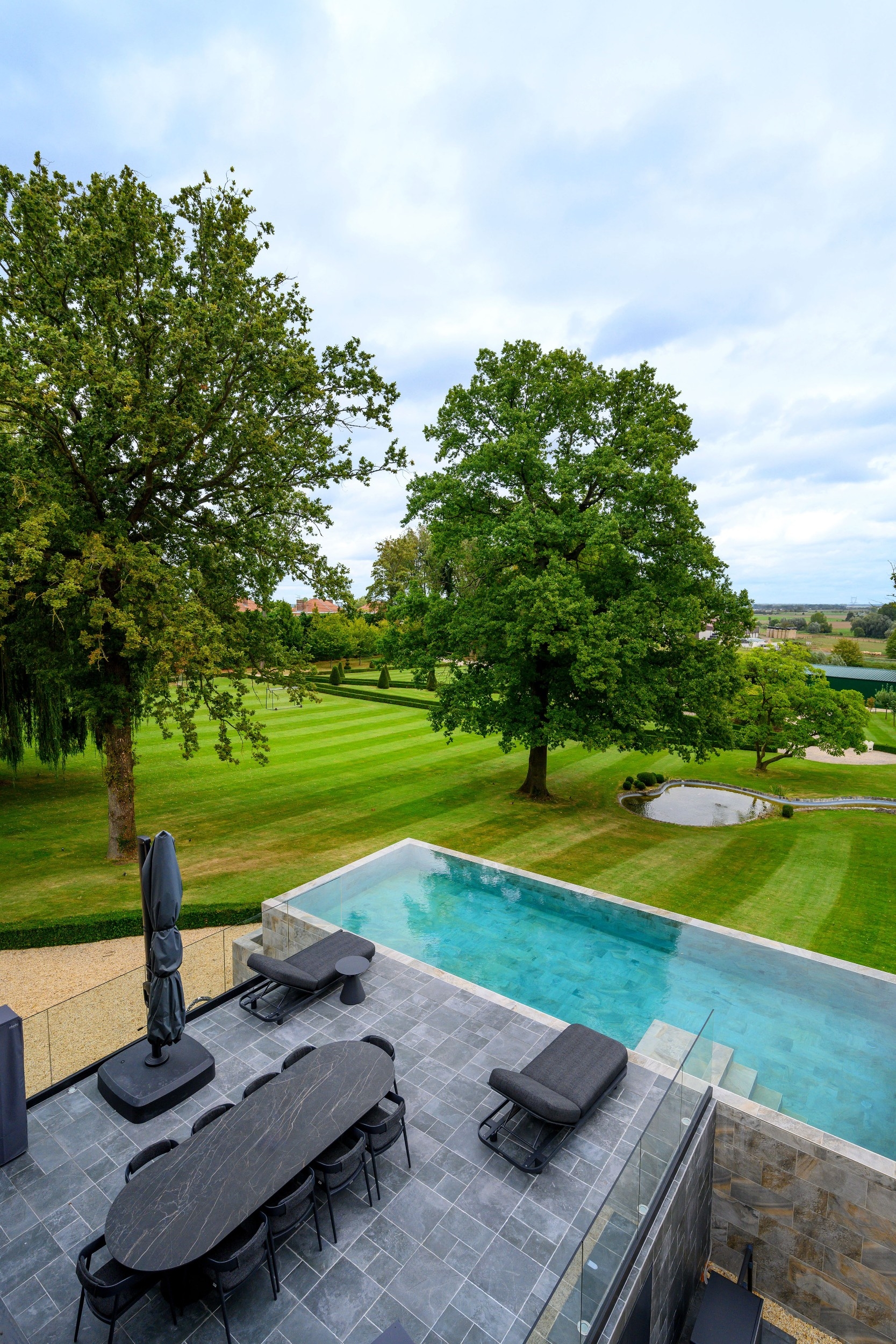  Mons-en-Pévèle , charming Castle built in 1890 in a parc of 1ha6  , full renova… - 物件實景