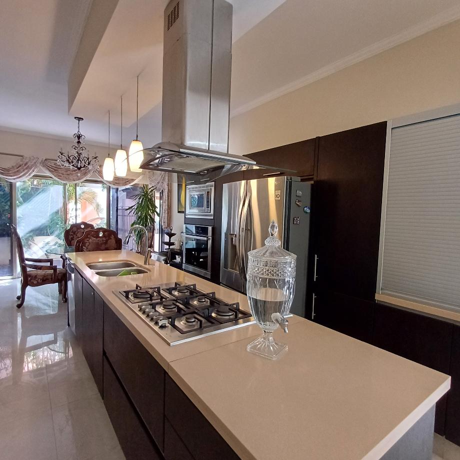 Isla Romantica, Benito Juárez, Quintana Roo, 77500, Mexico, 4 Bedrooms Bedrooms, ,5 BathroomsBathrooms,Residential,For Sale,Isla Romantica,1677042