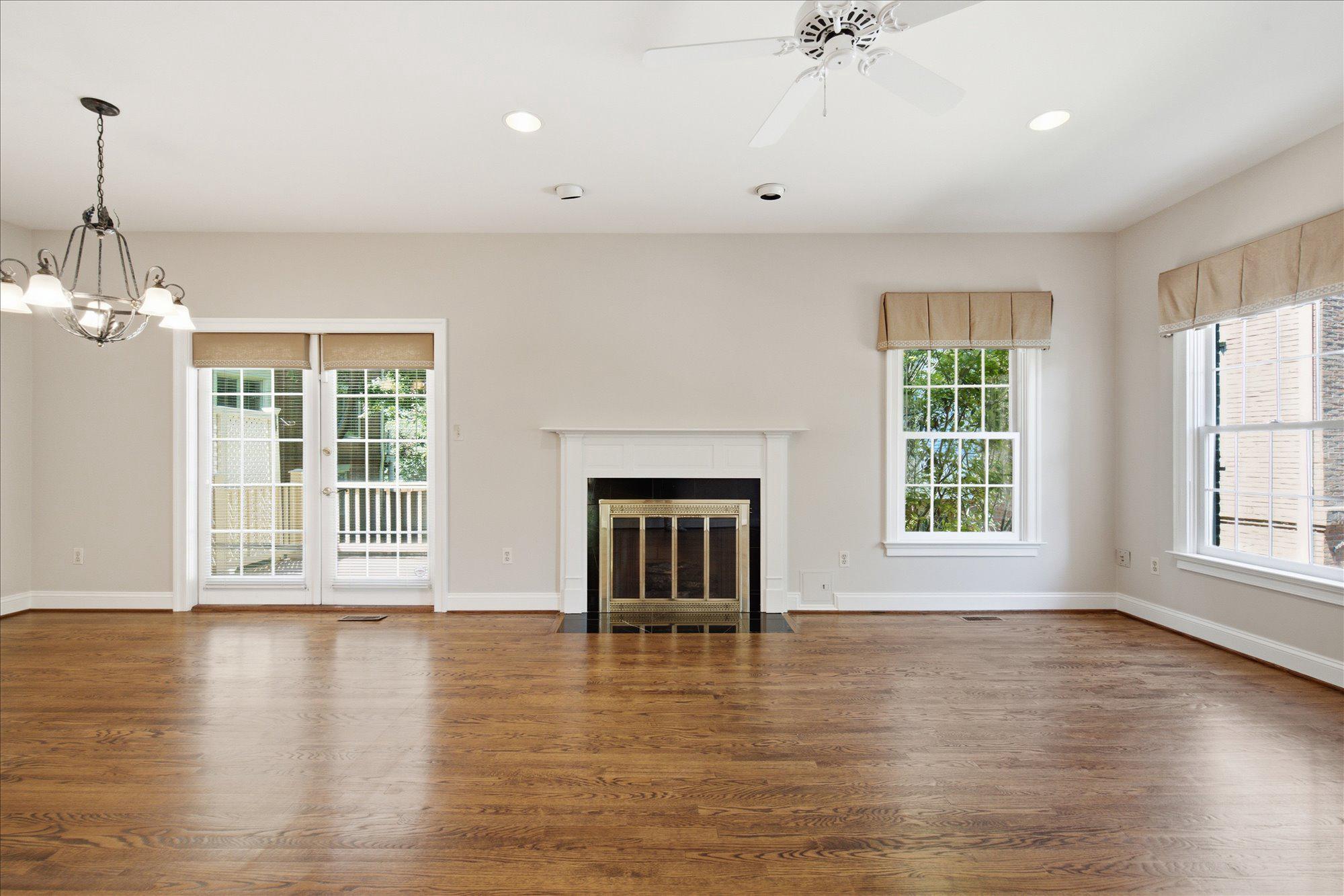  126 Gresham Place, Falls Church, VA, 22046 - 物件實景