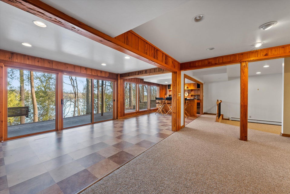 Rhine, Wisconsin, 53020, United States, 3 Bedrooms Bedrooms, ,4 BathroomsBathrooms,Residential,For Sale,1982629