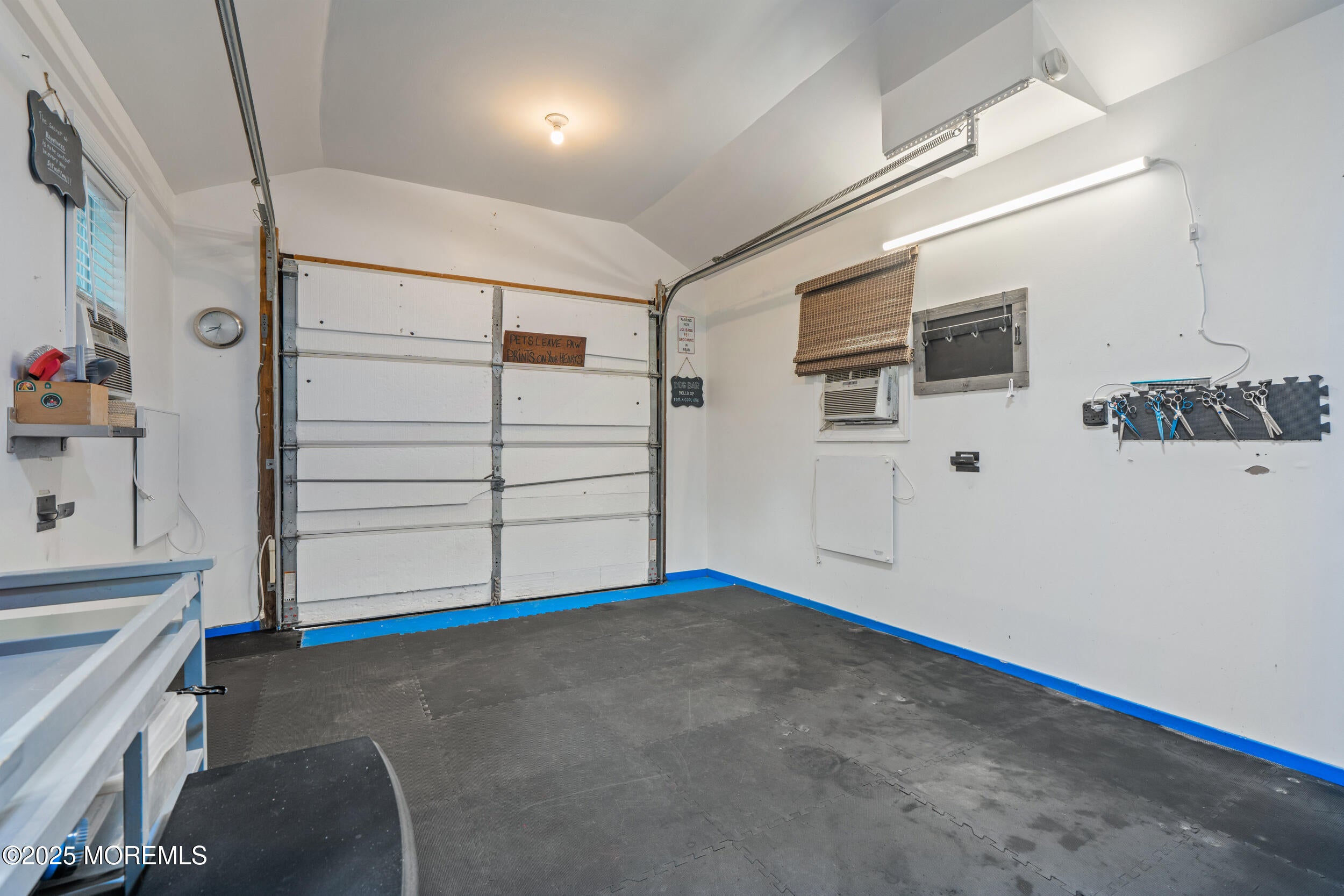 Allenhurst, New Jersey, 07711, United States, 2 Bedrooms Bedrooms, ,2 BathroomsBathrooms,Residential,For Sale,1928336