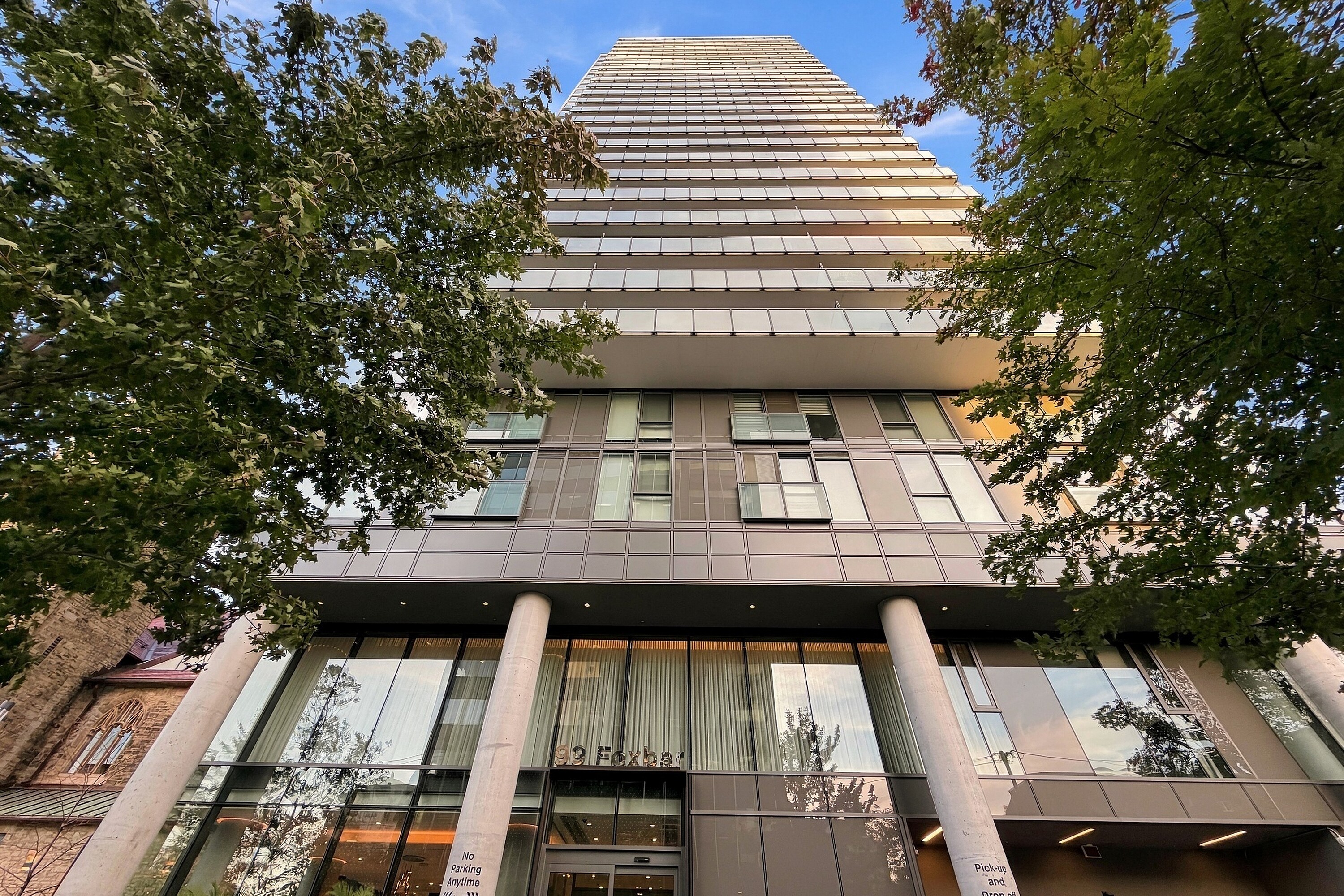  Blue Diamond Condominium - 物件實景