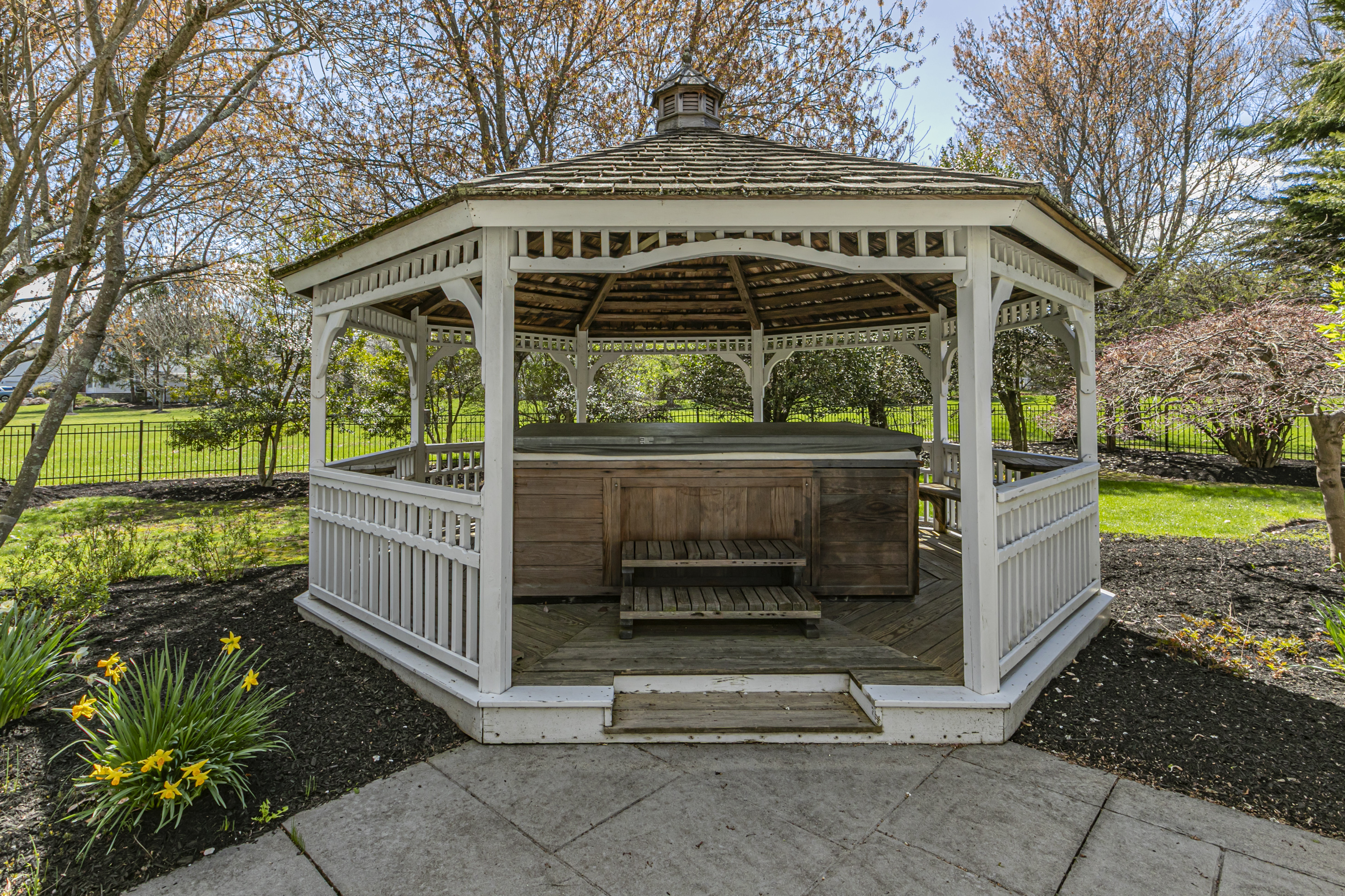  Newly Updated Ettl Farm Home on an Exceptional Lot - 物件實景