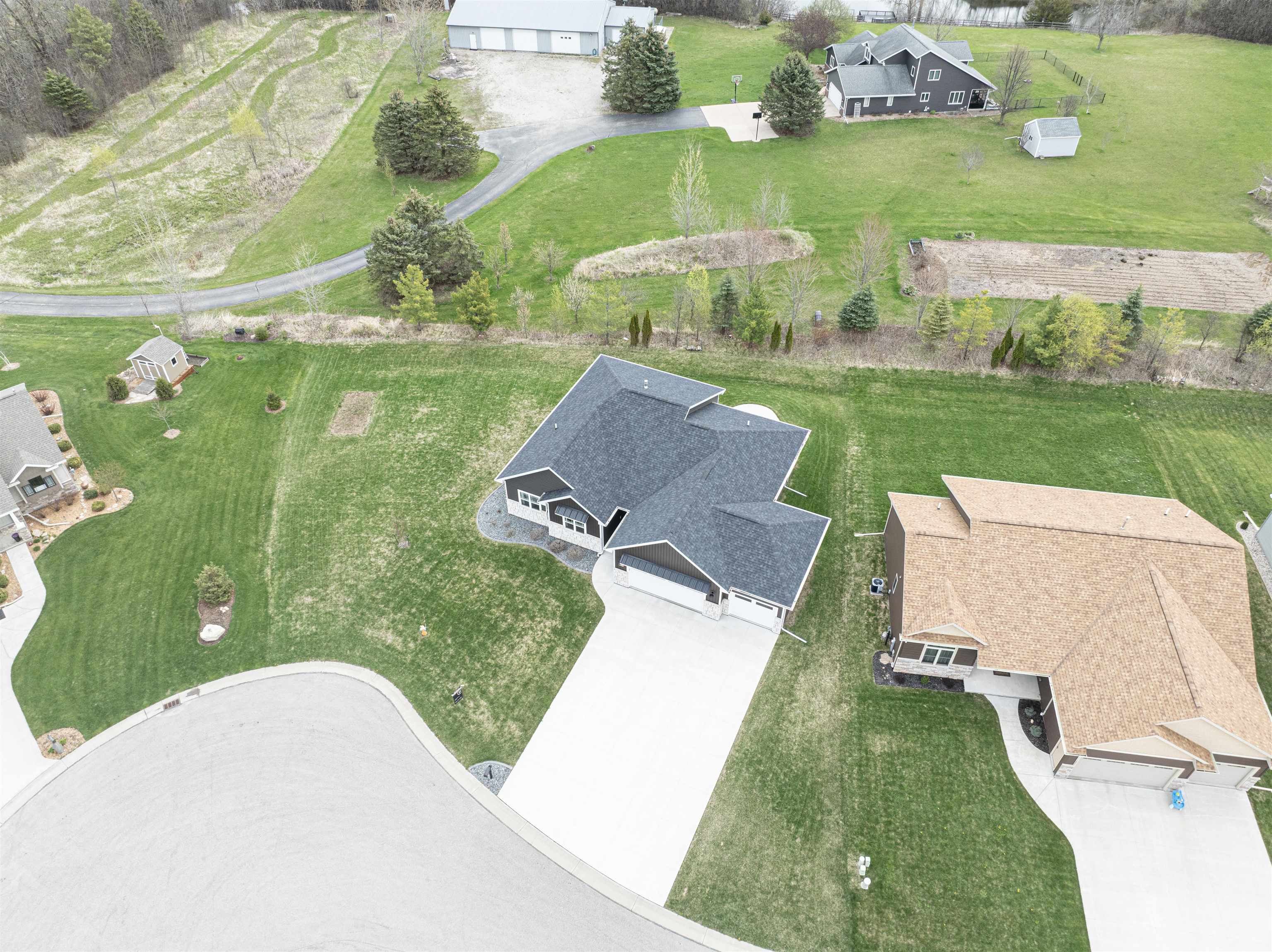 Neenah, Wisconsin, 54956-8964, United States, 4 Bedrooms Bedrooms, ,3 BathroomsBathrooms,Residential,For Sale,1846194