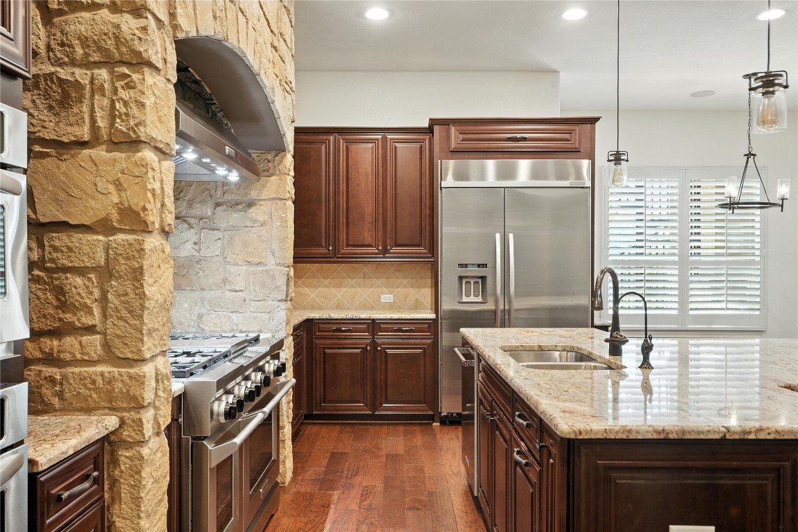 Bee Cave, Texas, 78738, United States, 5 Bedrooms Bedrooms, ,4 BathroomsBathrooms,Residential,For Sale,1900893