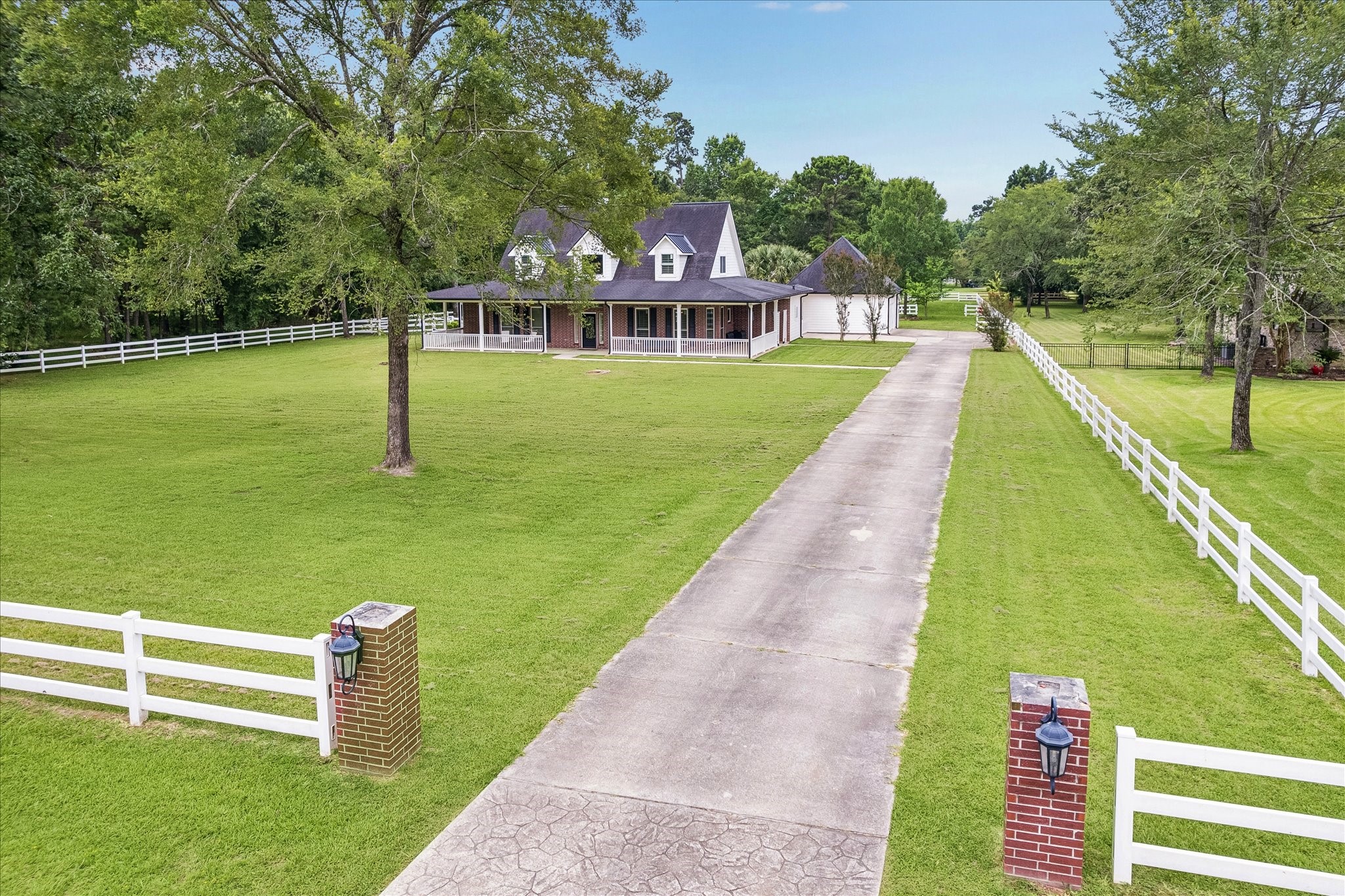  9064 Grand Lake Estates Drive - 物件實景