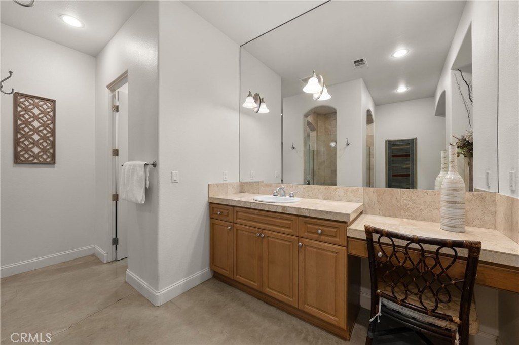 La Quinta, California, 92253, United States, 4 Bedrooms Bedrooms, ,4 BathroomsBathrooms,Residential,For Sale,1974017