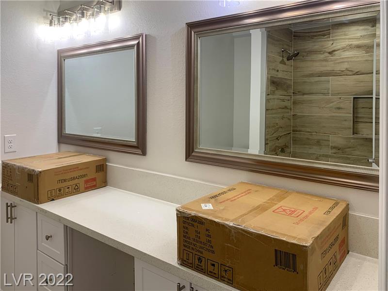 Las Vegas, Nevada, 89122, United States, 5 Bedrooms Bedrooms, ,4 BathroomsBathrooms,Residential,For Sale,2008777