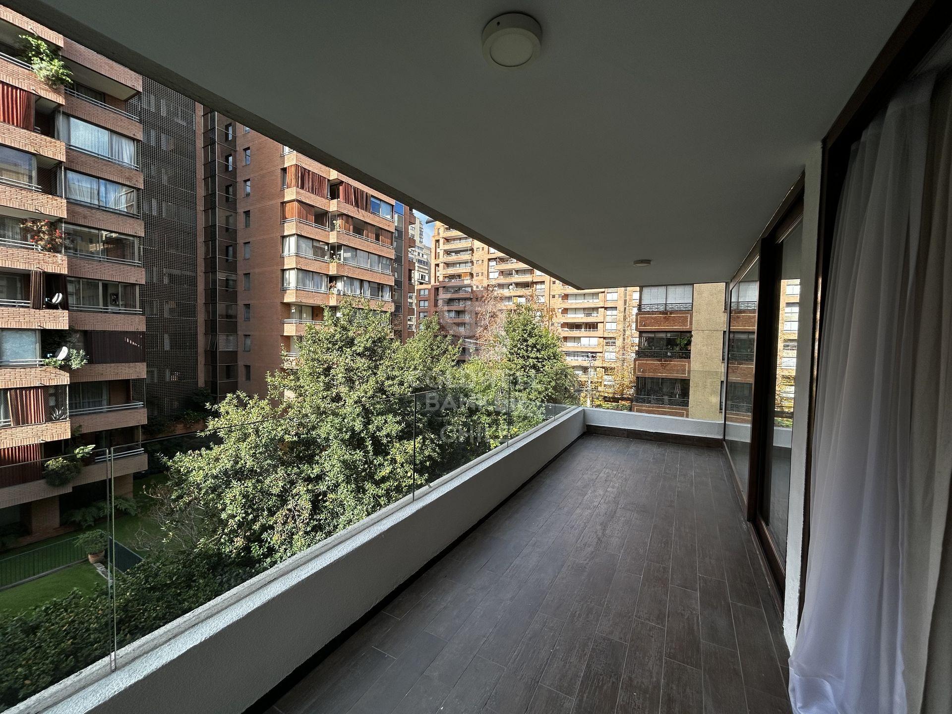 Las Condes, Chile, 3 Bedrooms Bedrooms, ,3 BathroomsBathrooms,Residential,For Sale,1838482