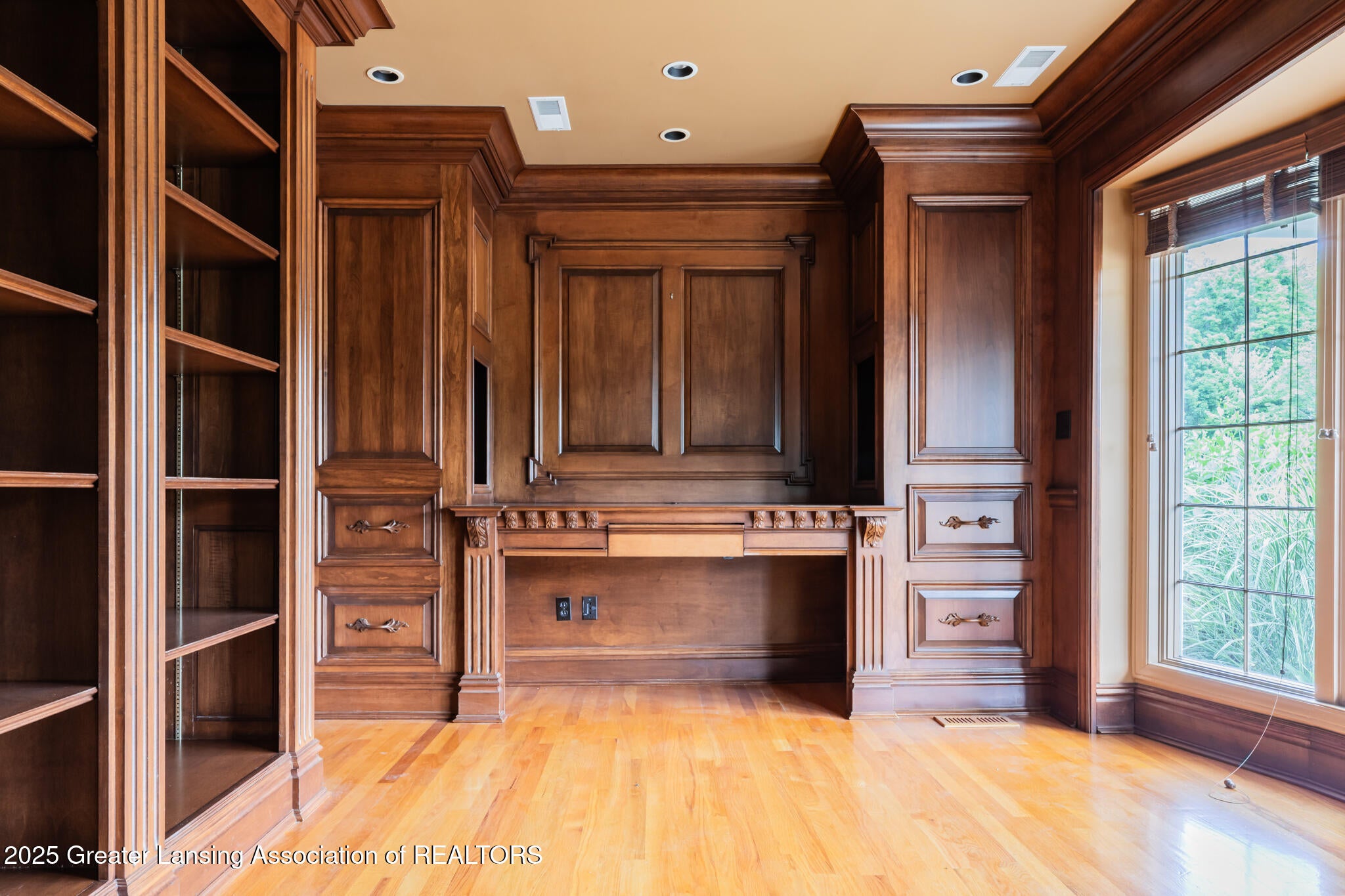 Okemos, Michigan, 48864, United States, 6 Bedrooms Bedrooms, ,7 BathroomsBathrooms,Residential,For Sale,1896259