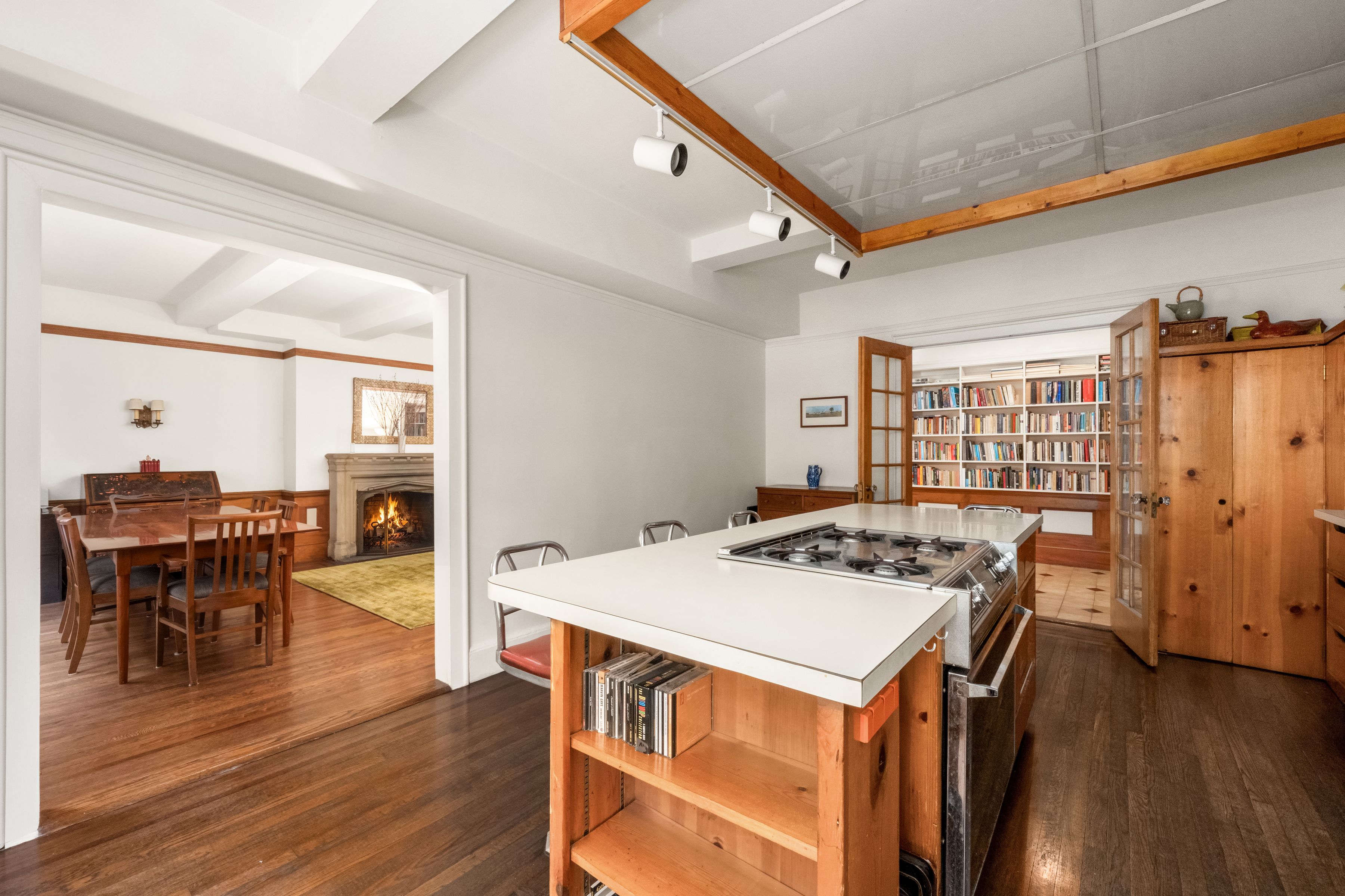  40-50 East 10th Street, 2H - 物件實景