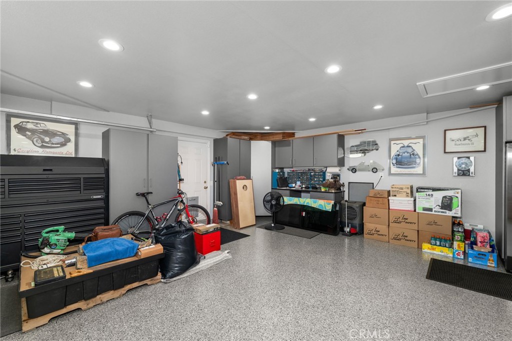 Upland, California, 91784, United States, 4 Bedrooms Bedrooms, ,3 BathroomsBathrooms,Residential,For Sale,2008510