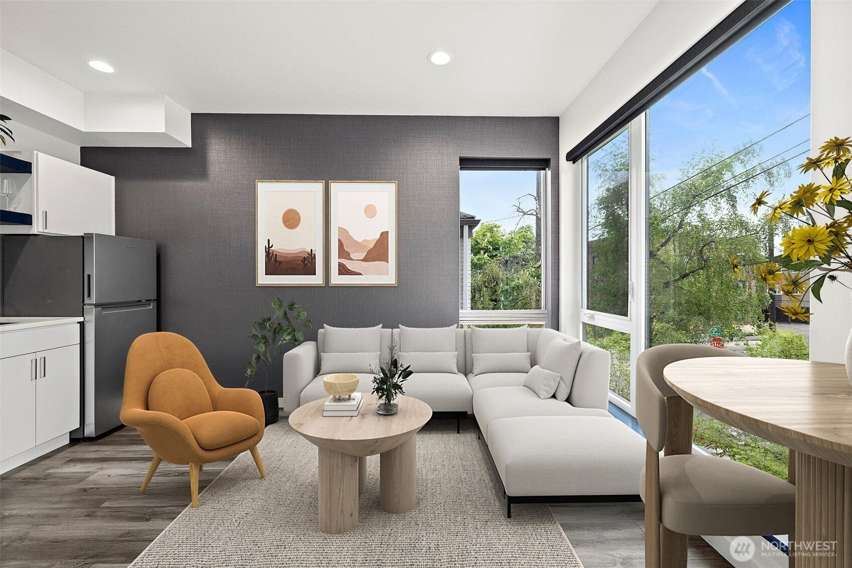 Seattle, Washington, 98102, United States, 2 Bedrooms Bedrooms, ,1 BathroomBathrooms,Residential,For Sale,1980377