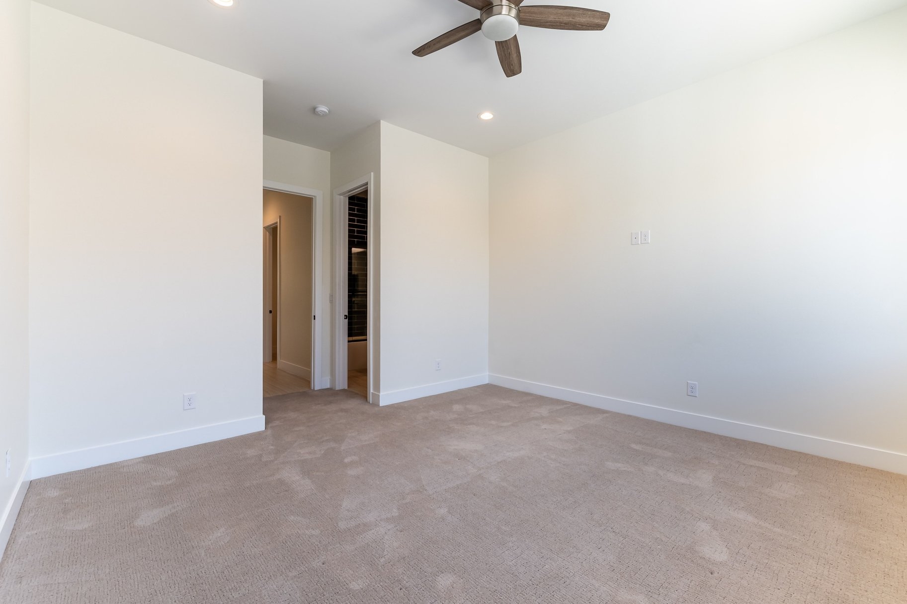  New to Market - 物件實景