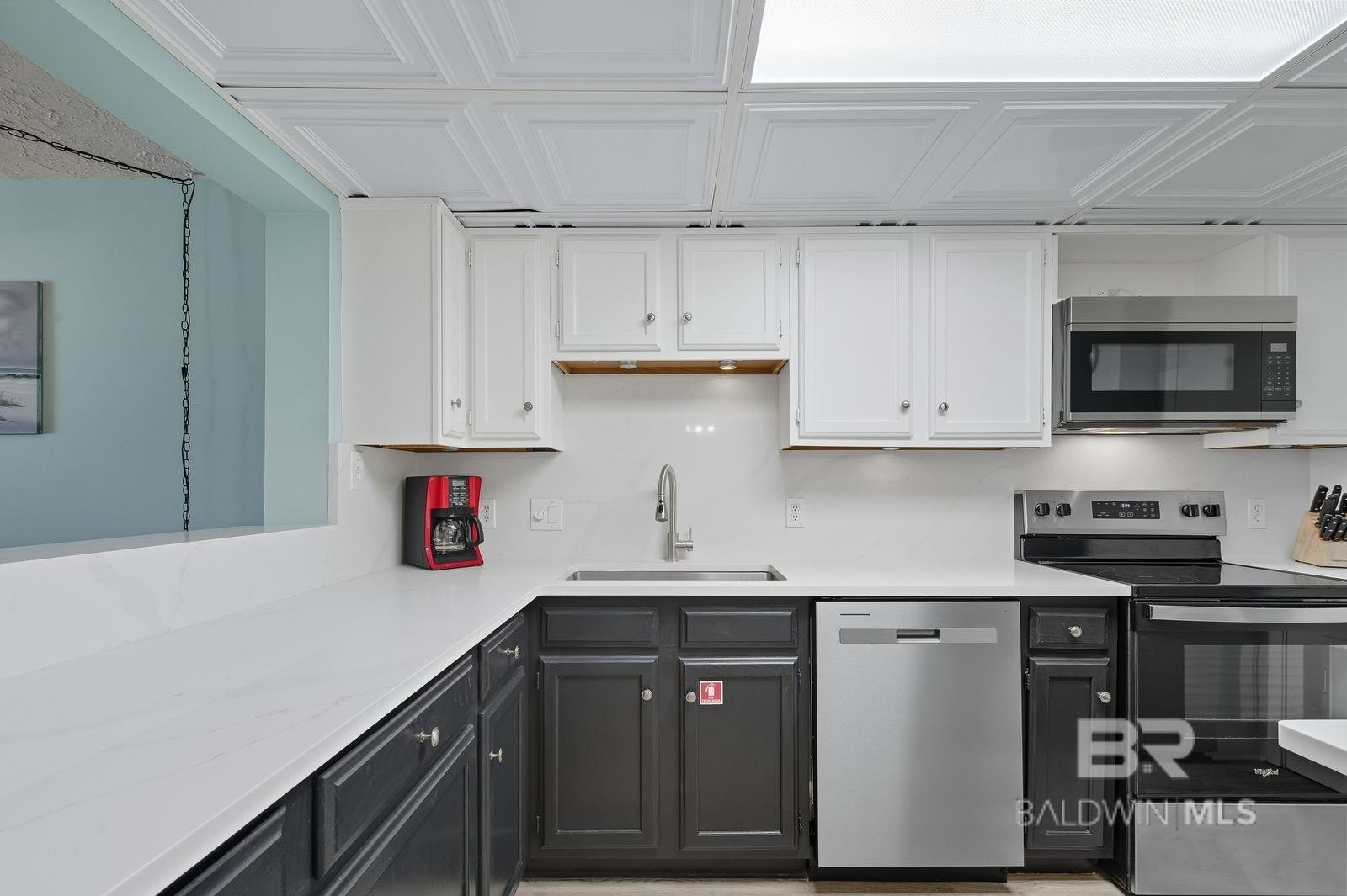 Gulf Shores, Alabama, 36542, United States, 2 Bedrooms Bedrooms, ,2 BathroomsBathrooms,Residential,For Sale,1982697