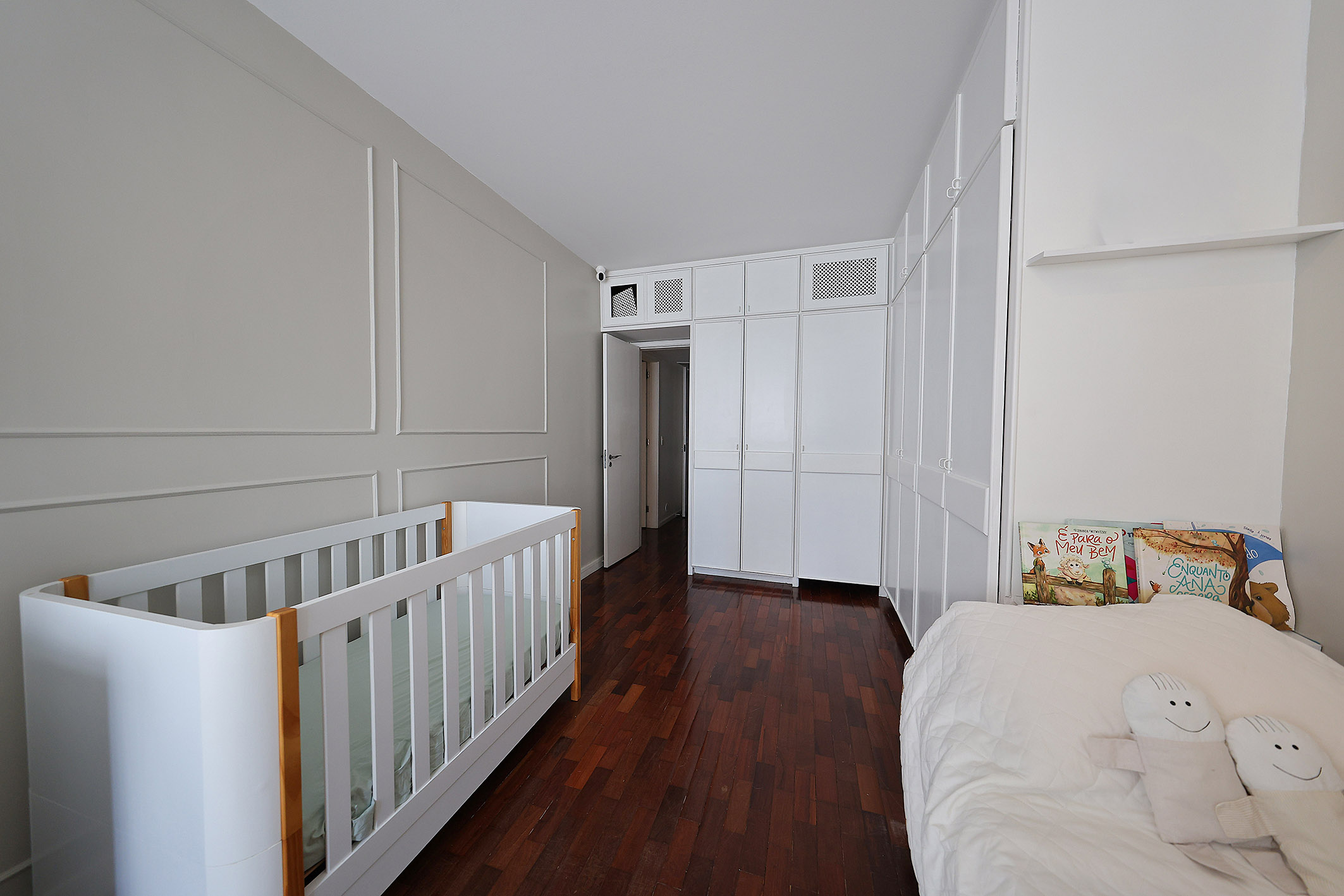  Oceanfront Apartment in a Full-Service Condominium - 物件實景