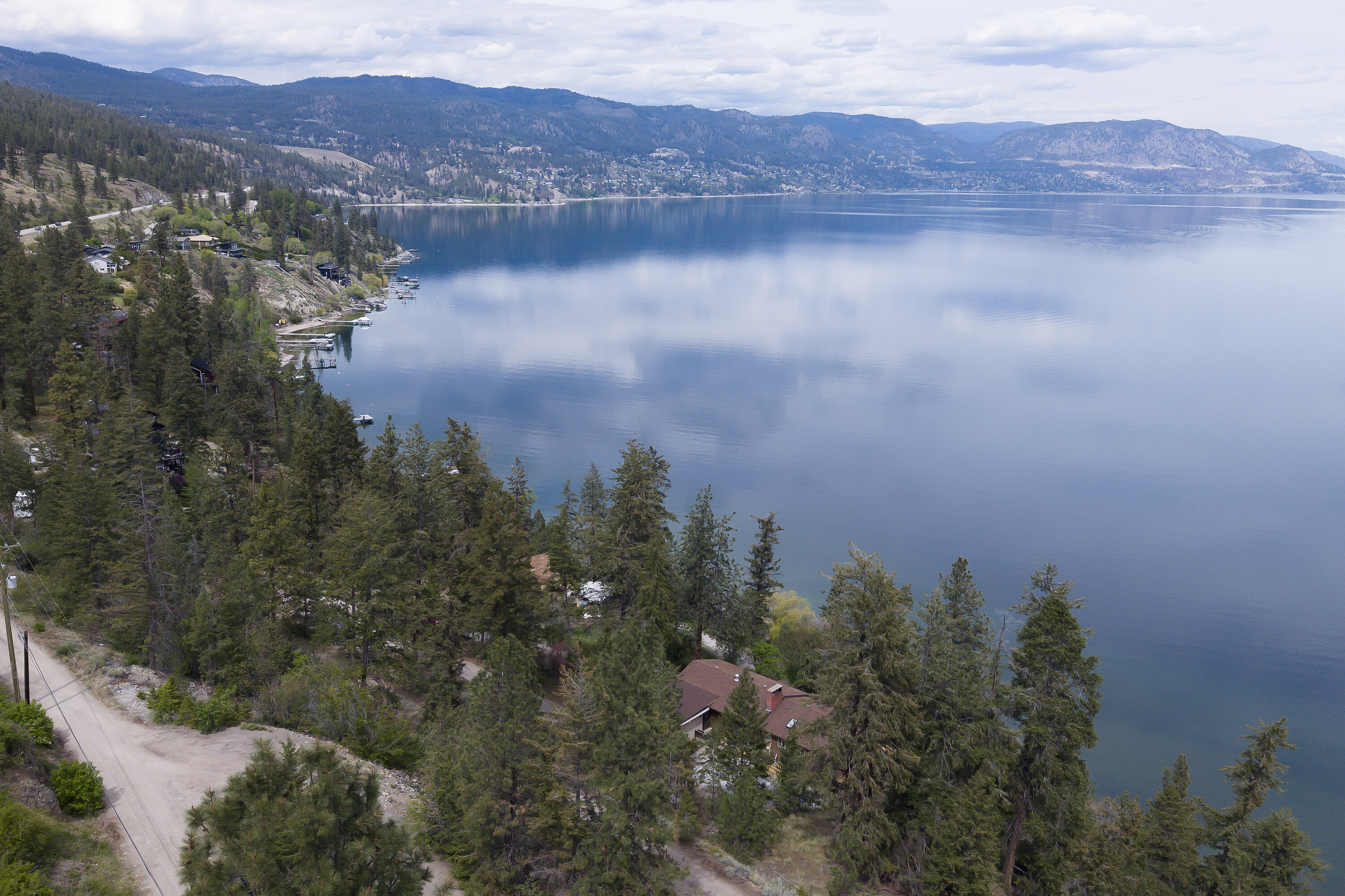  3.25 Lakefront Acres - 物件實景