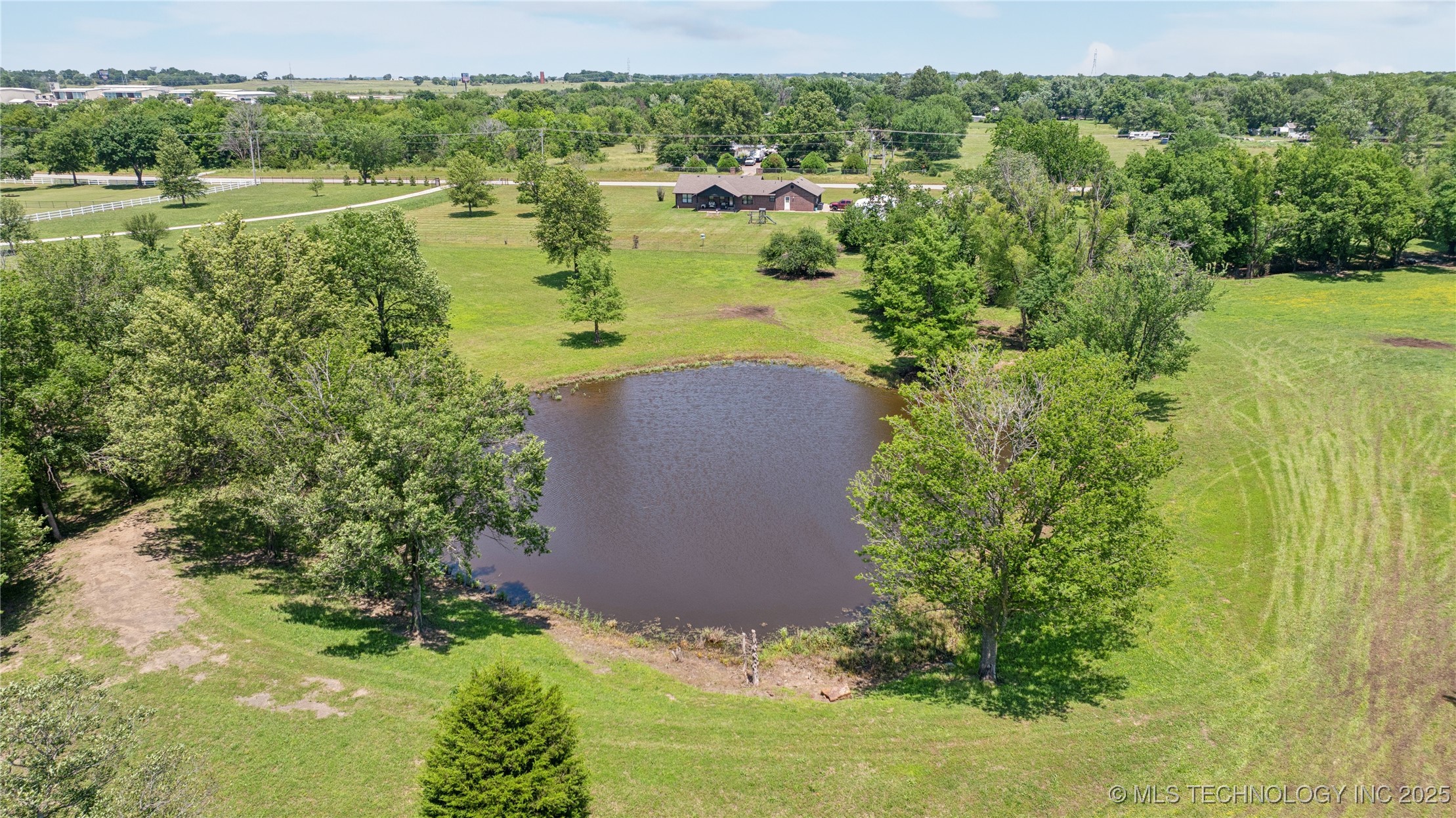 Inola, Oklahoma, 74036, United States, 3 Bedrooms Bedrooms, ,2 BathroomsBathrooms,Residential,For Sale,1848585