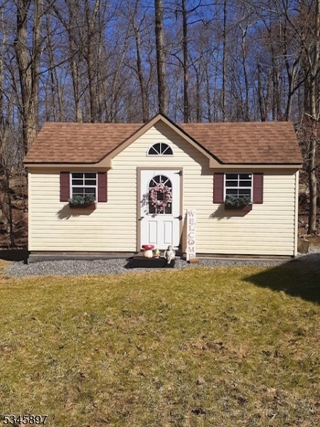 Hopatcong, New Jersey, 07821, United States, 3 Bedrooms Bedrooms, ,3 BathroomsBathrooms,Residential,For Sale,1812761